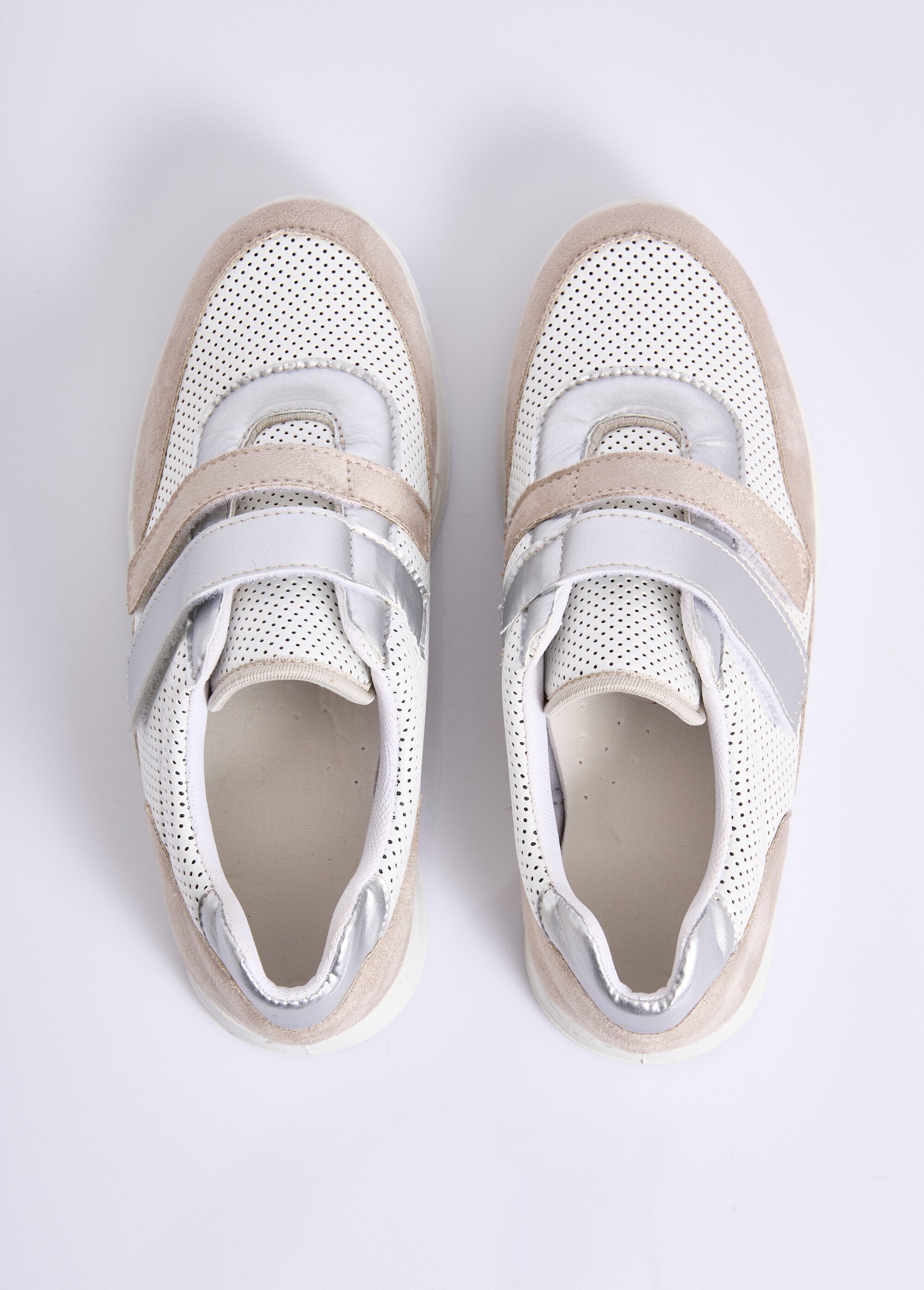 Soft,_wide,_comfortable-width_Velcro_sneakers_White_OV1_slim