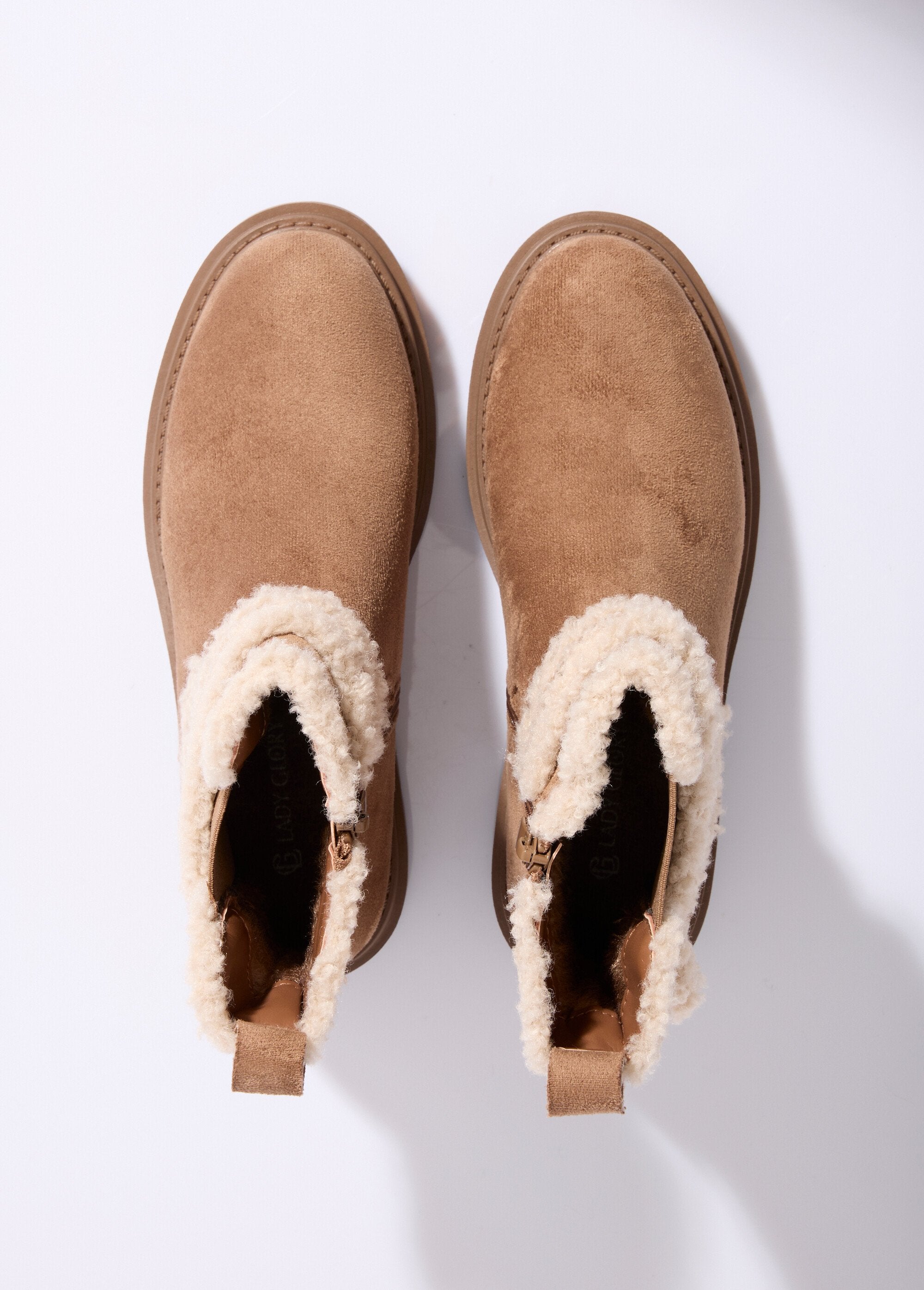 Suede_boots_with_wool-look_details_camel_OV1_slim