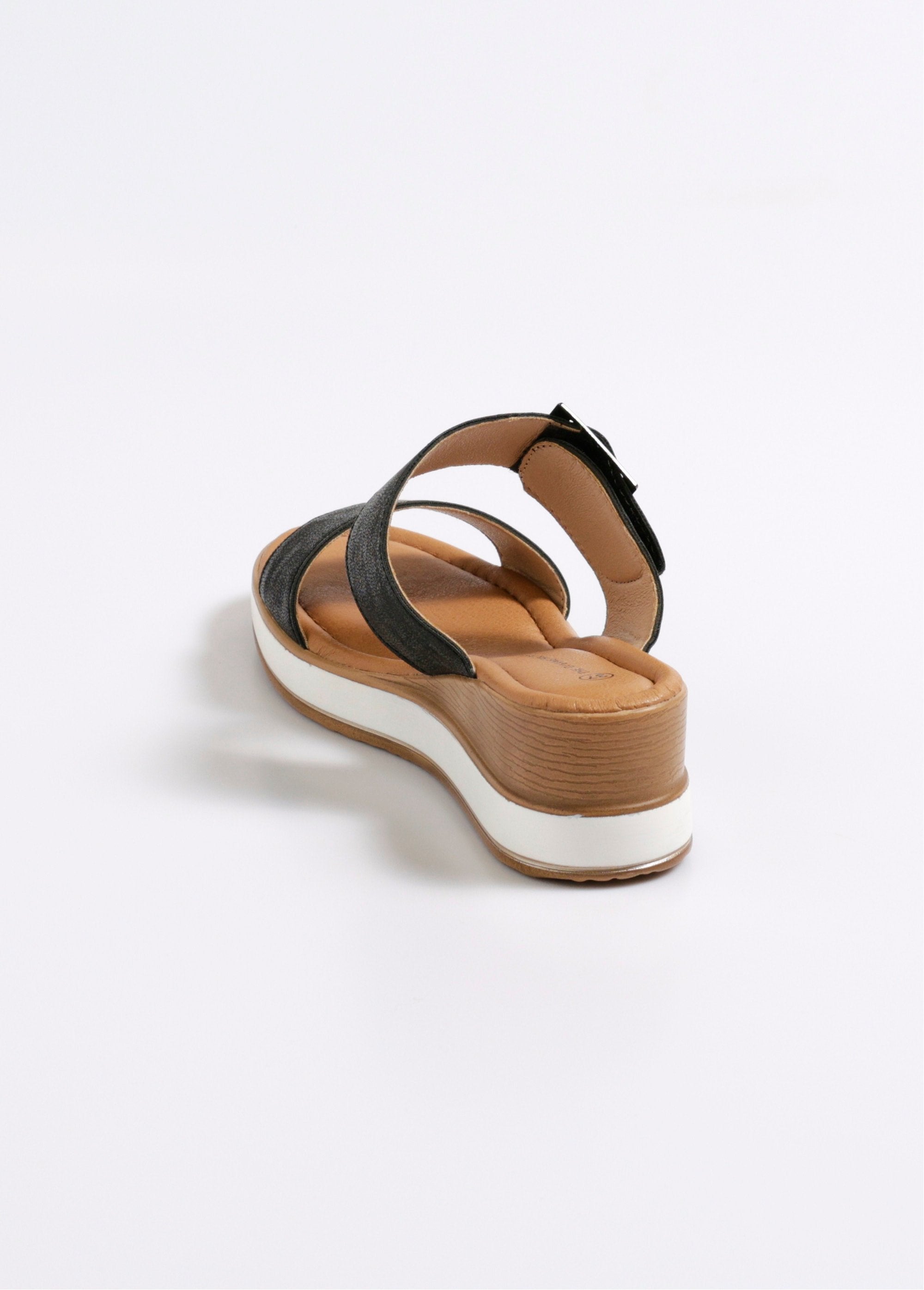 Wedge_mules_with_fancy_buckle_strap_Black_DO1_slim