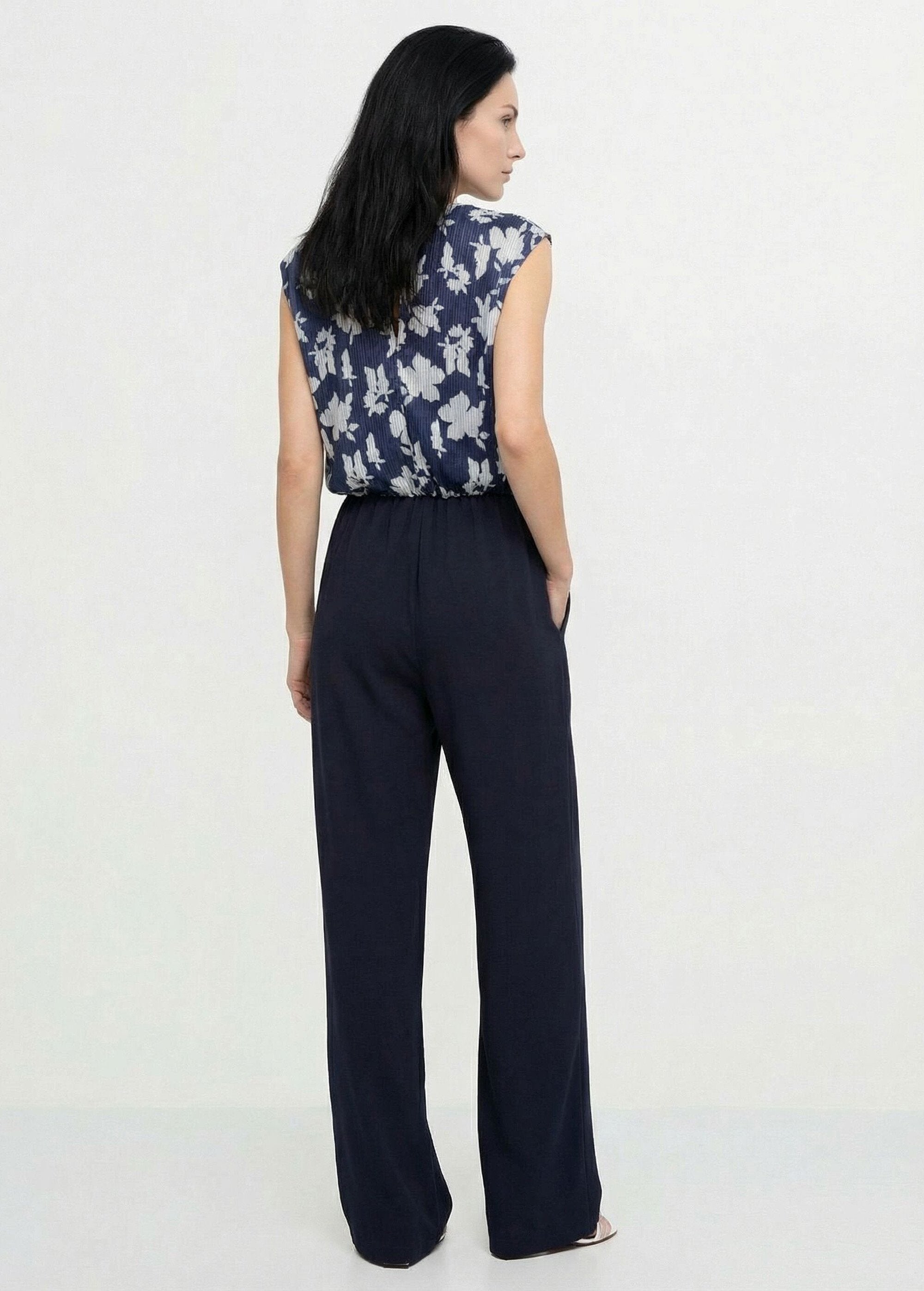 Combinaison-pantalon_manches_courtes_bi-matière_Marine_et_beige_DO1_slim