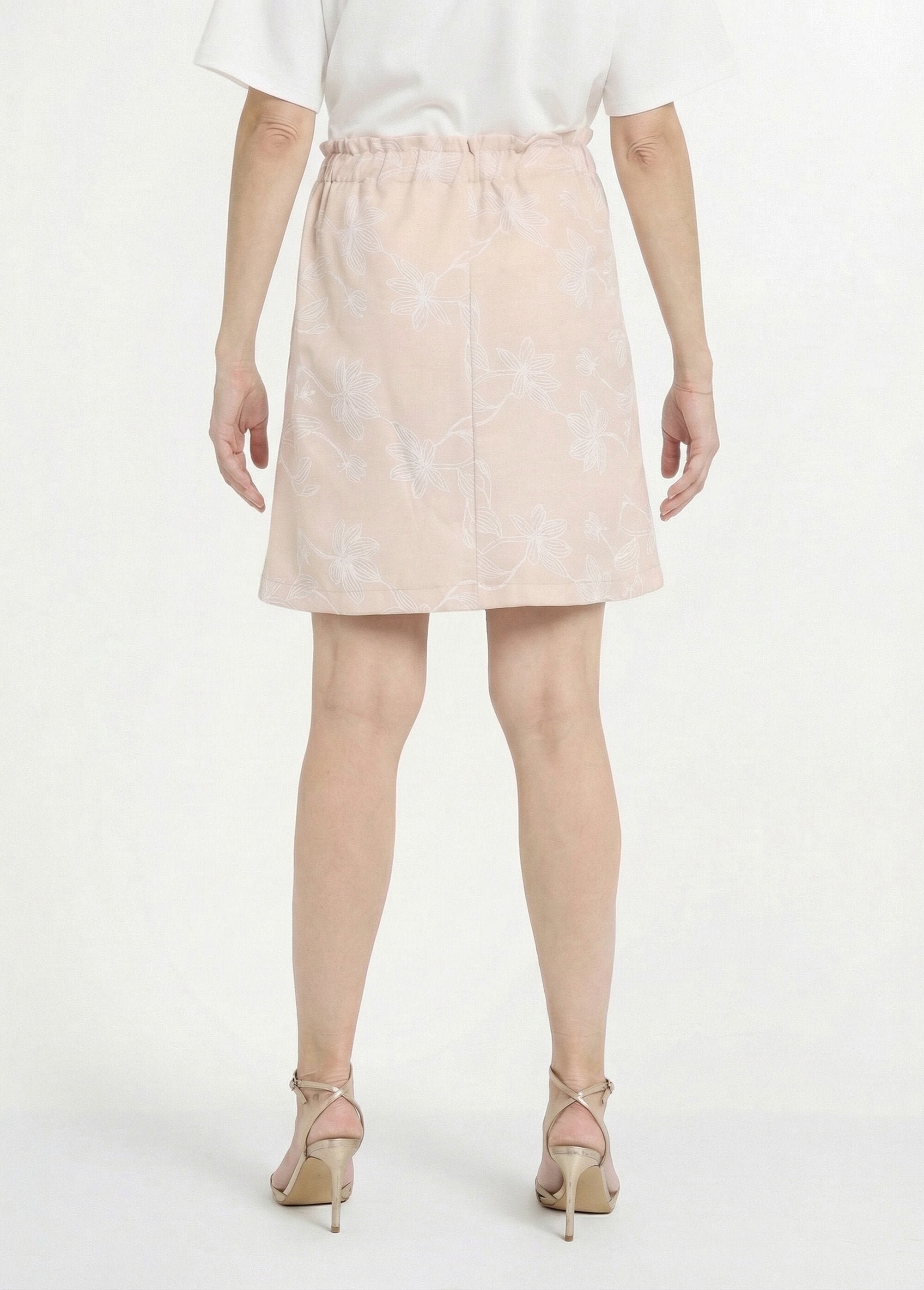 Short_skirt_with_floral_screen_print_pattern_Beige_DO1_slim