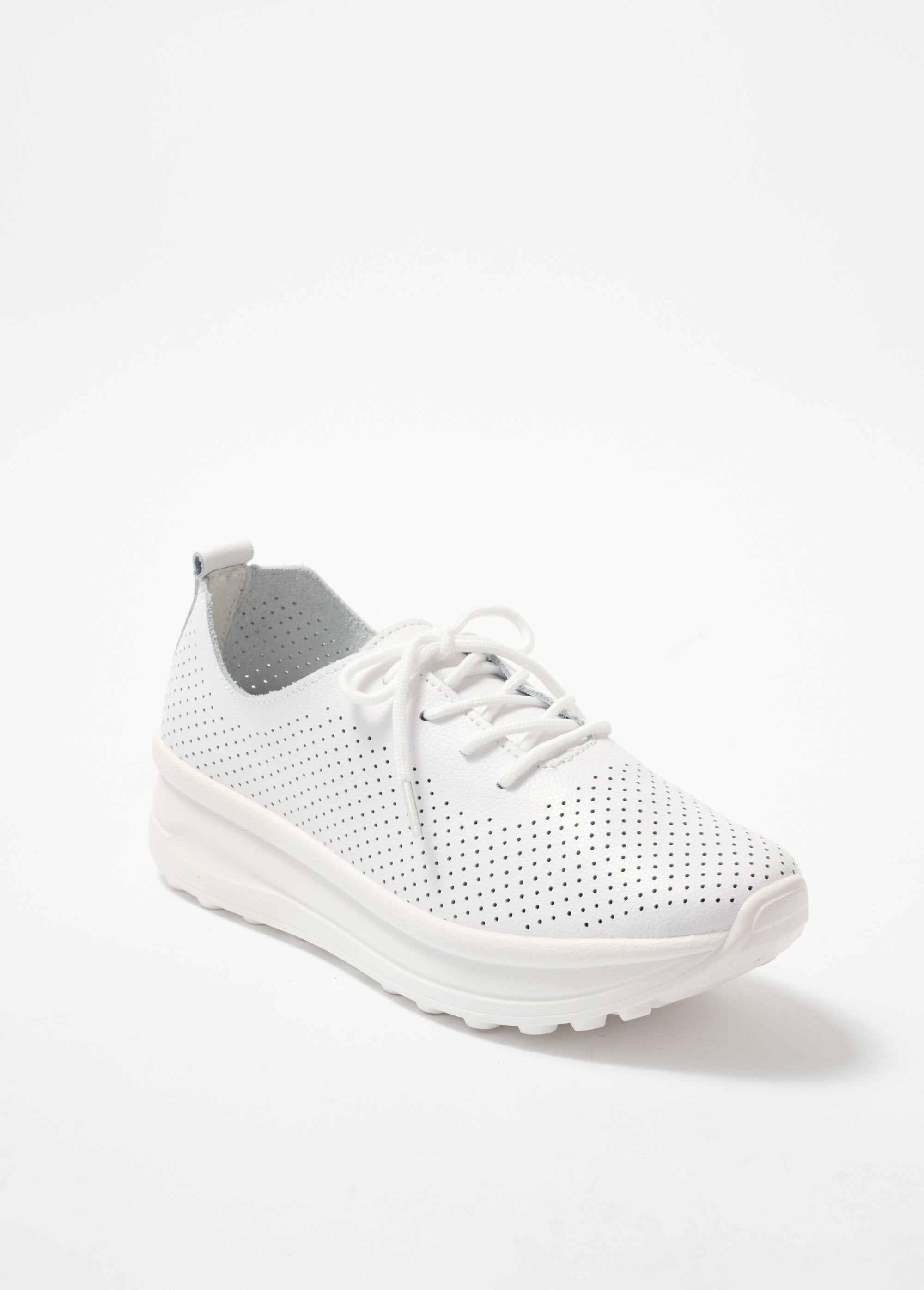 Perforated_leather_sneakers_White_FA1_slim