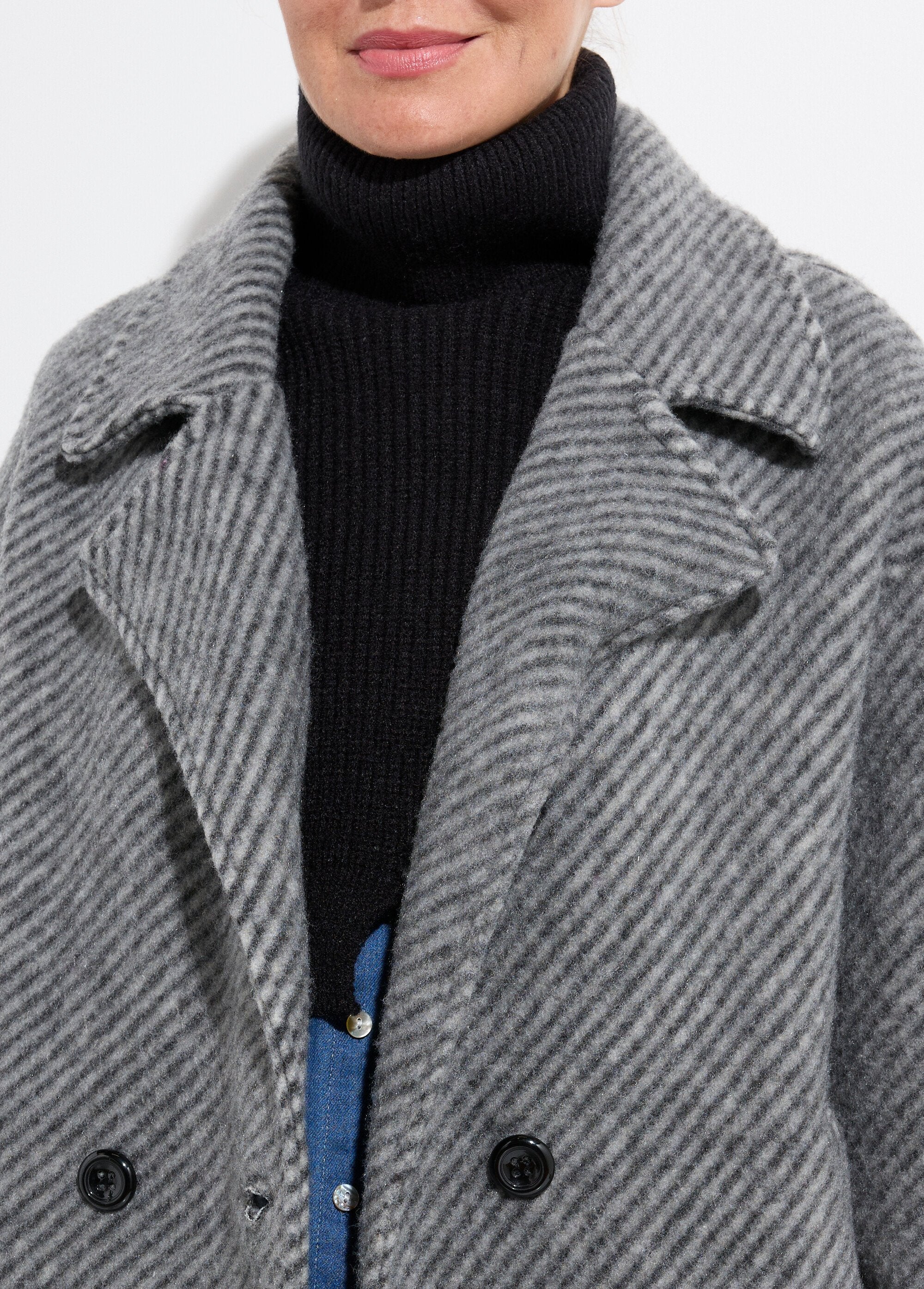 Long_coat_in_warm_wool_with_a_ribbed_pattern_Gray_DE1_slim