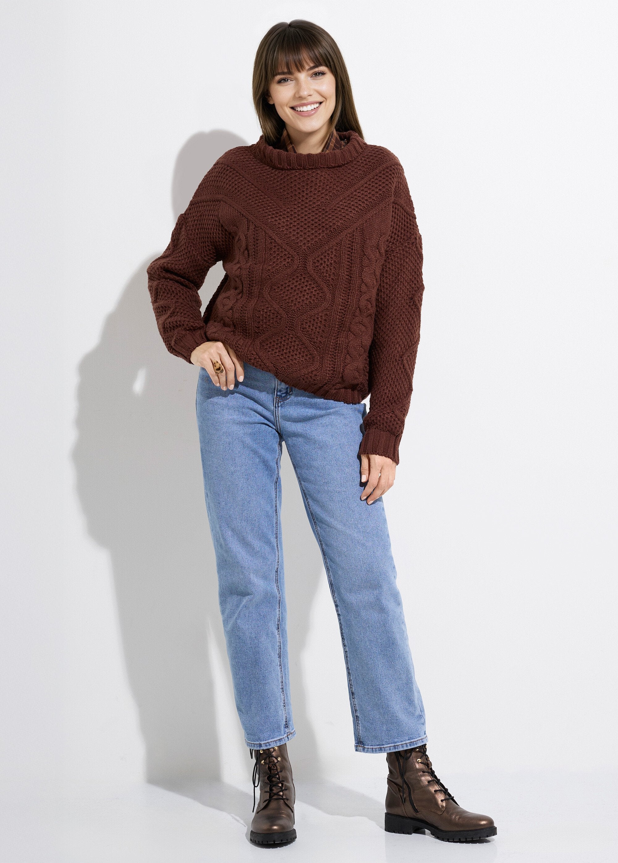Pull_col_montant,_jeux_maille_fantaisie_Chocolat_SF1_slim