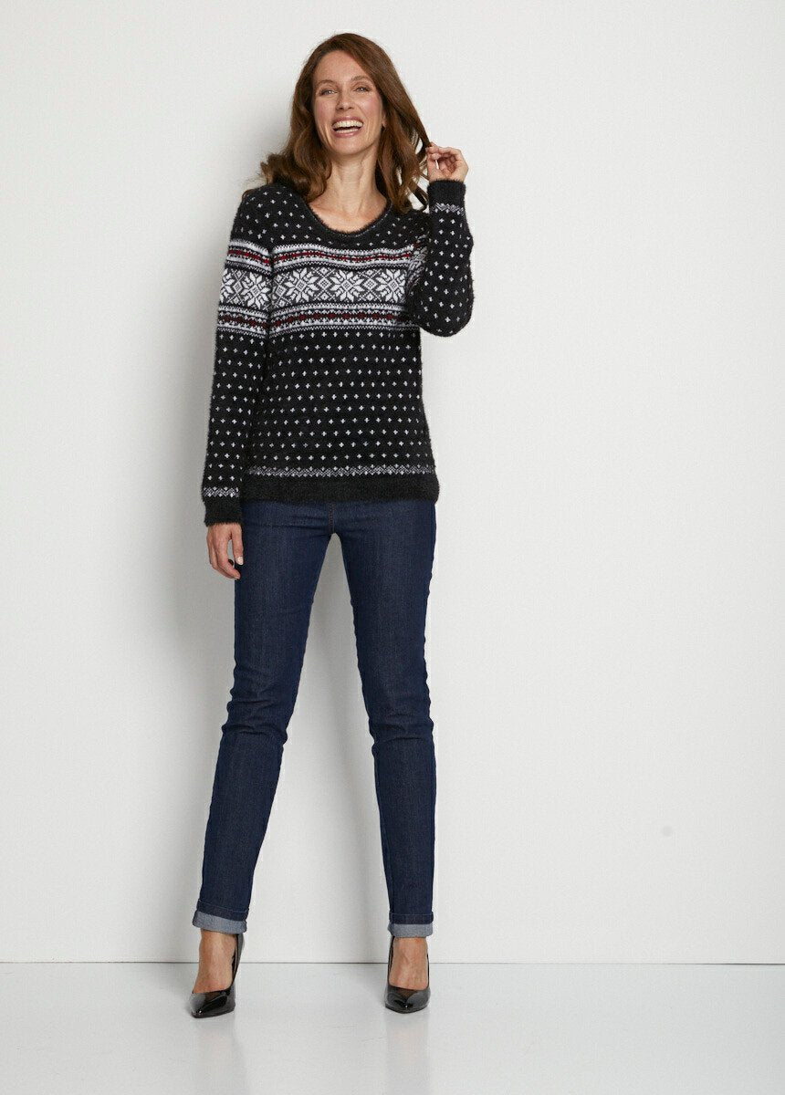 Christmas_sweater_festive_version_Black_and_red_SF1_slim