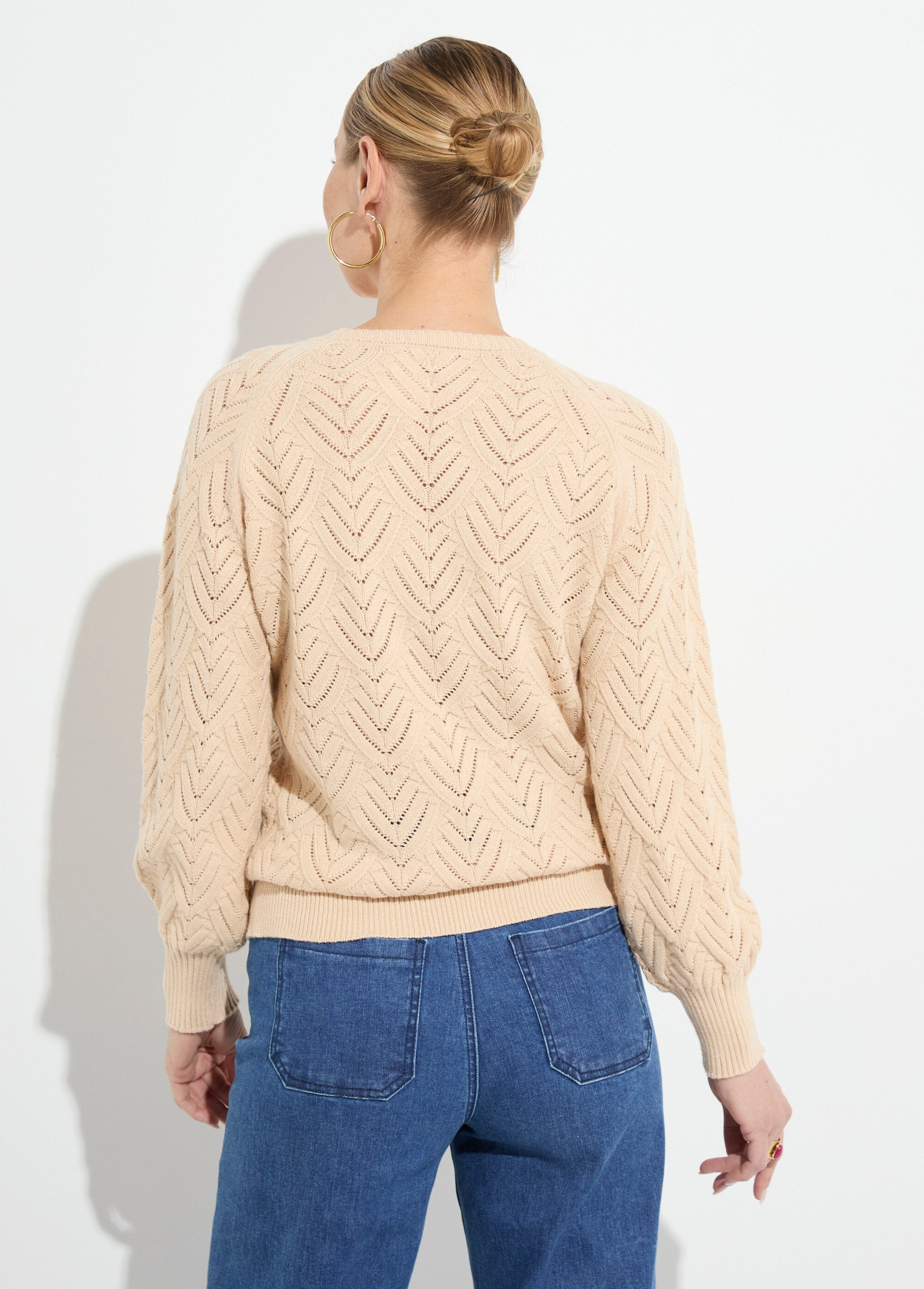 Soft_short_round_neck_sweater_with_openwork_pattern_Beige_DO1_slim