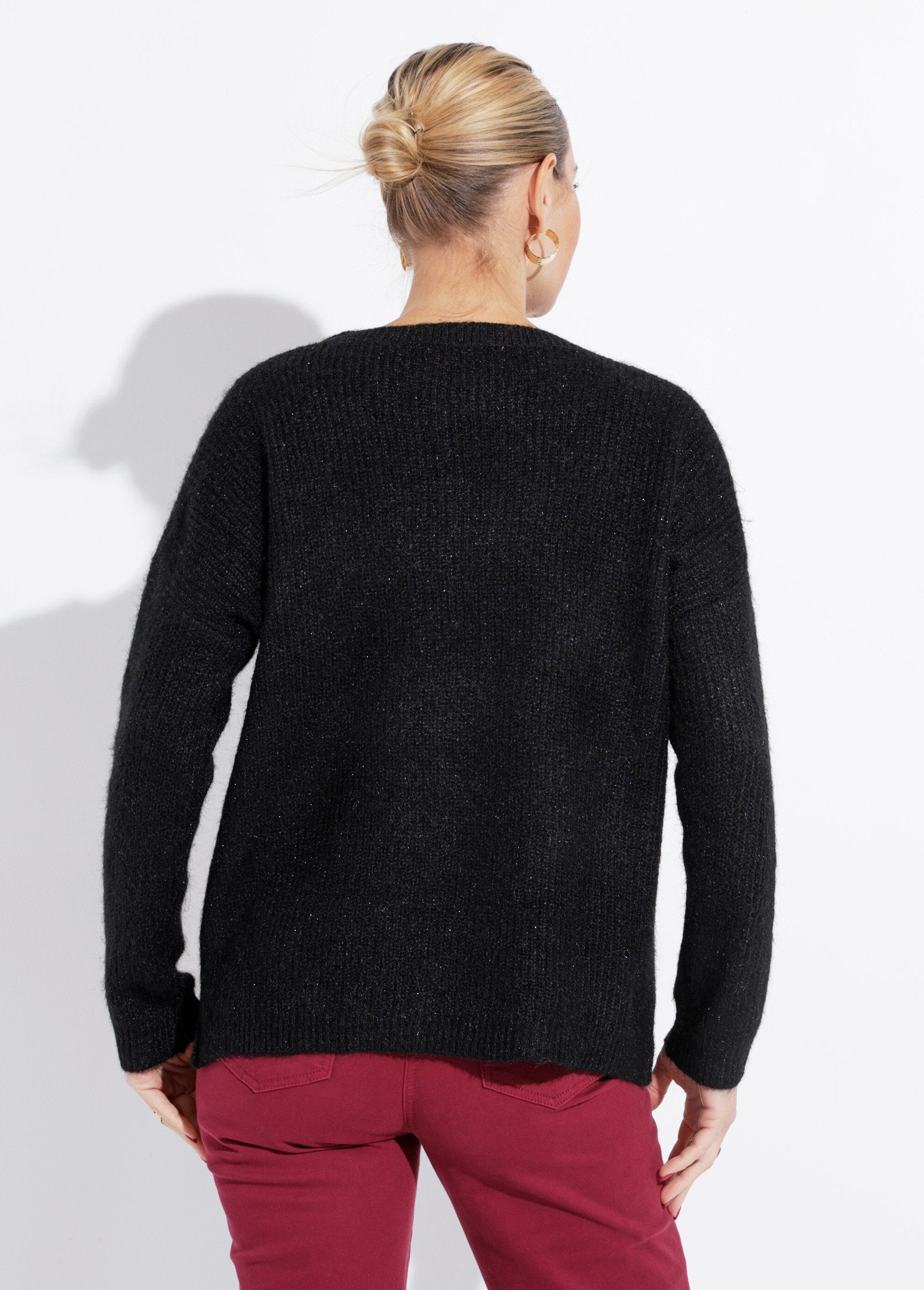 Boat_neck_fluffy_knit_sweater_Black_DO1_slim