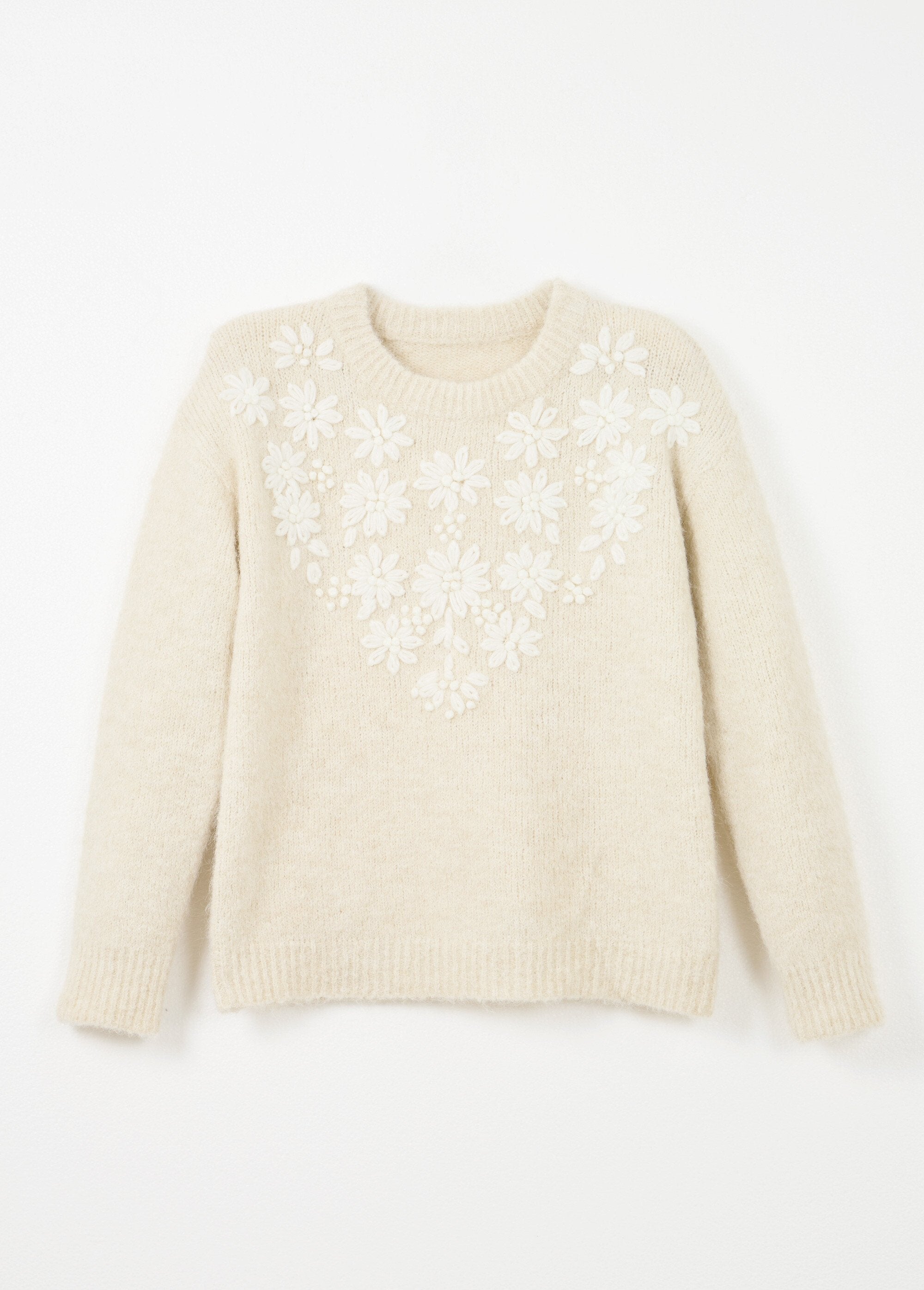 Soft_round_neck_sweater_with_embroidered_flowers_Beige_AP1_slim