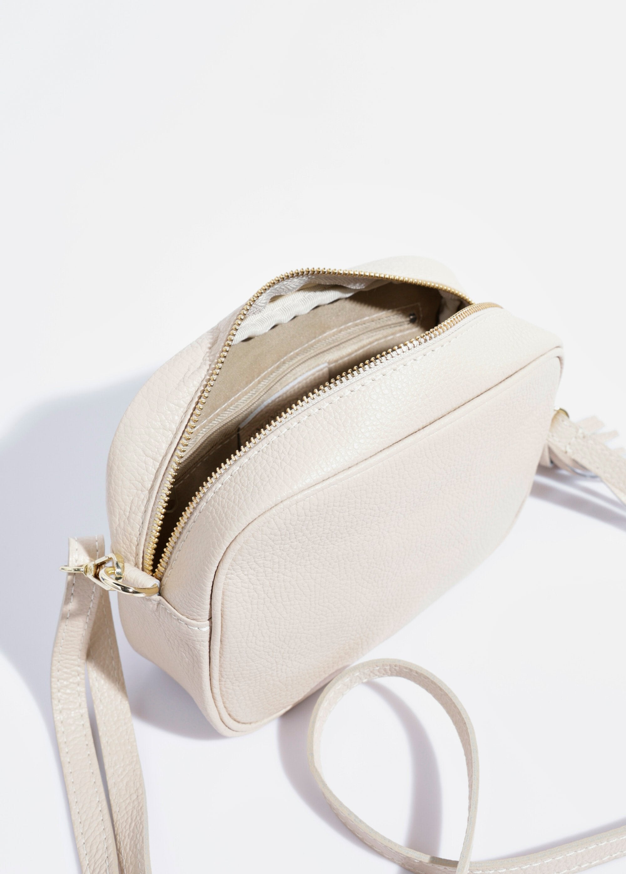 Leather_zipped_bag,_removable_shoulder_strap_Beige_DE2_slim