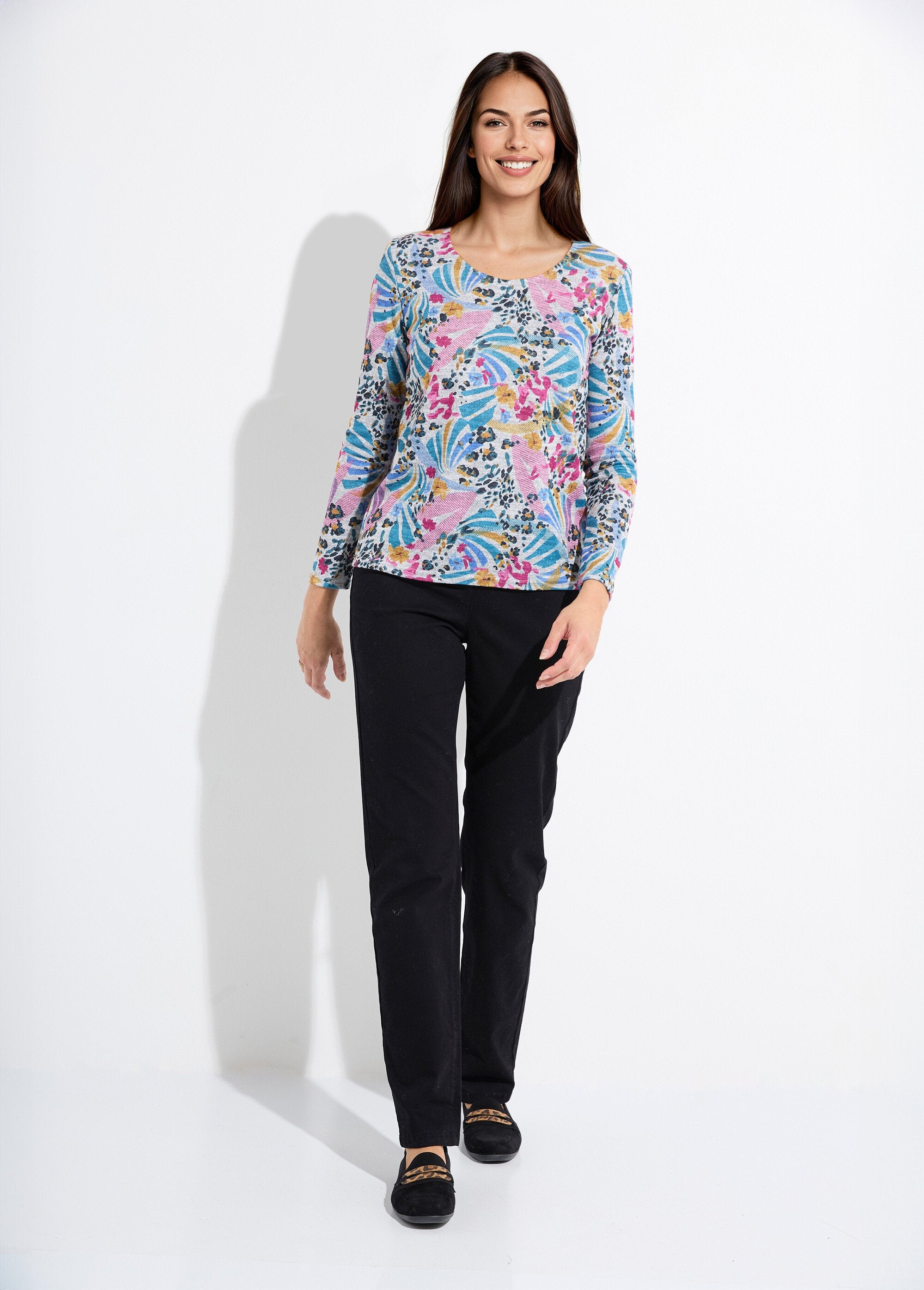 Warm_printed_round_neck_long_sleeve_T-shirt_Gray_and_pink_SF1_slim