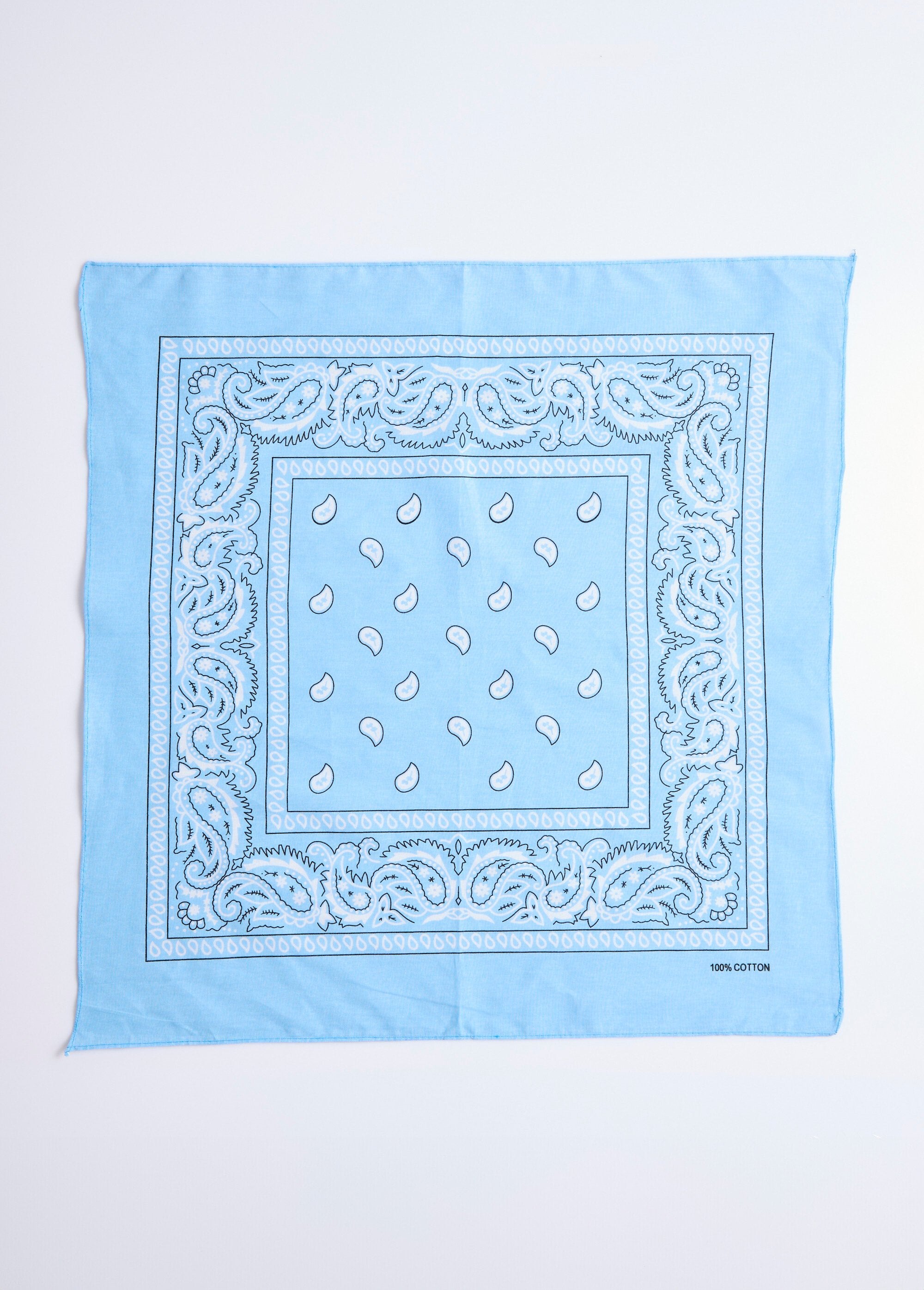 Square_bandana_scarf_Sky_blue_DE1_slim