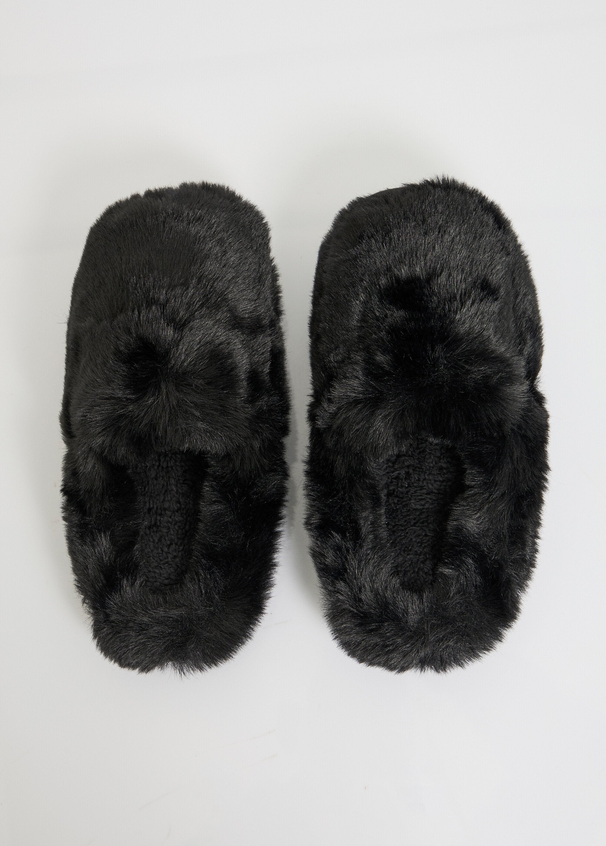 Warm_faux_fur_mule_slippers_Black_OV1_slim