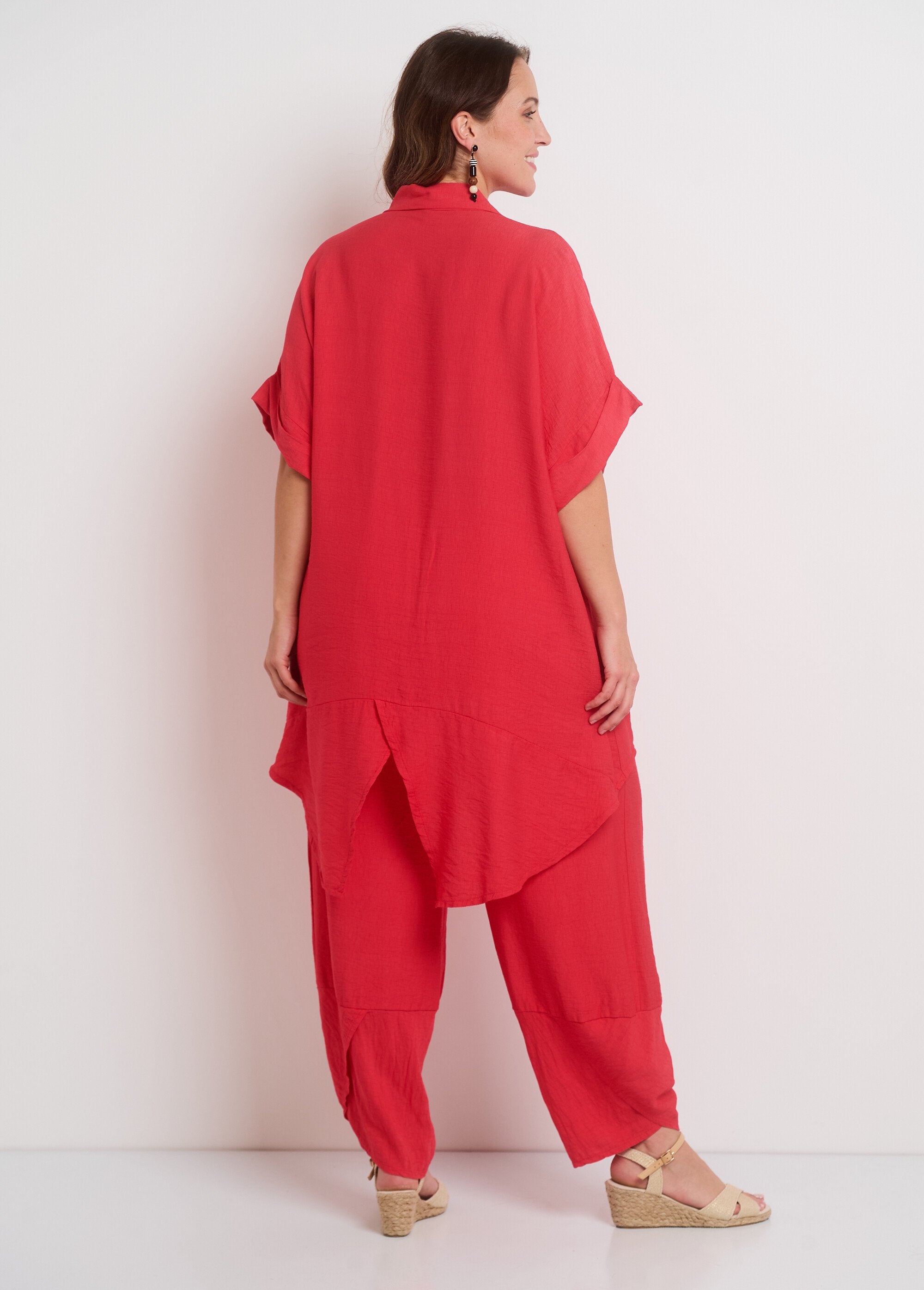 Ensemble_chemisier_et_pantalon_Rouge_DO1_curvy