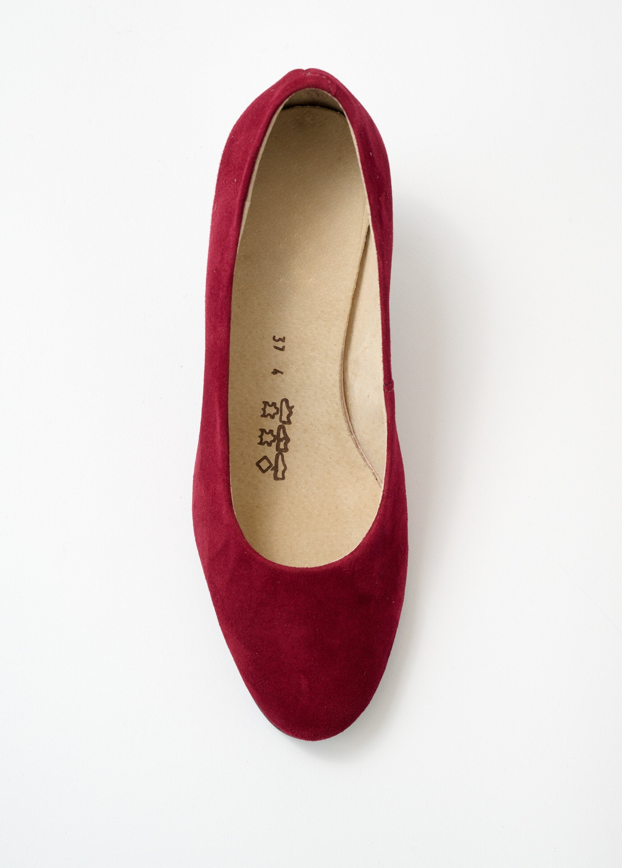 Comfortable_wide_leather_pump_with_round_toe_Bordeaux_OV1_slim