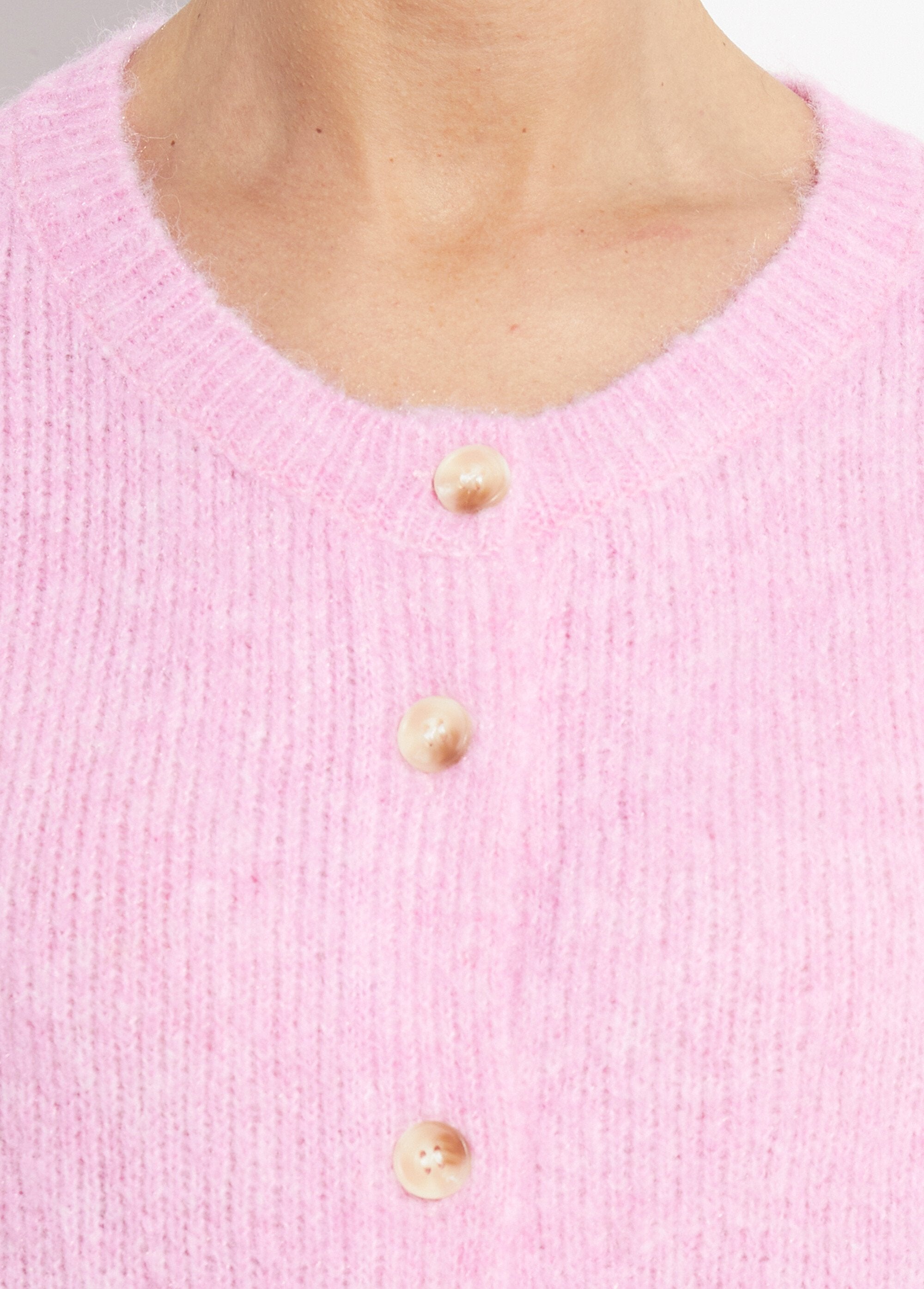 Gilet_col_rond_en_maille_avec_laine_Rose_DE1_slim