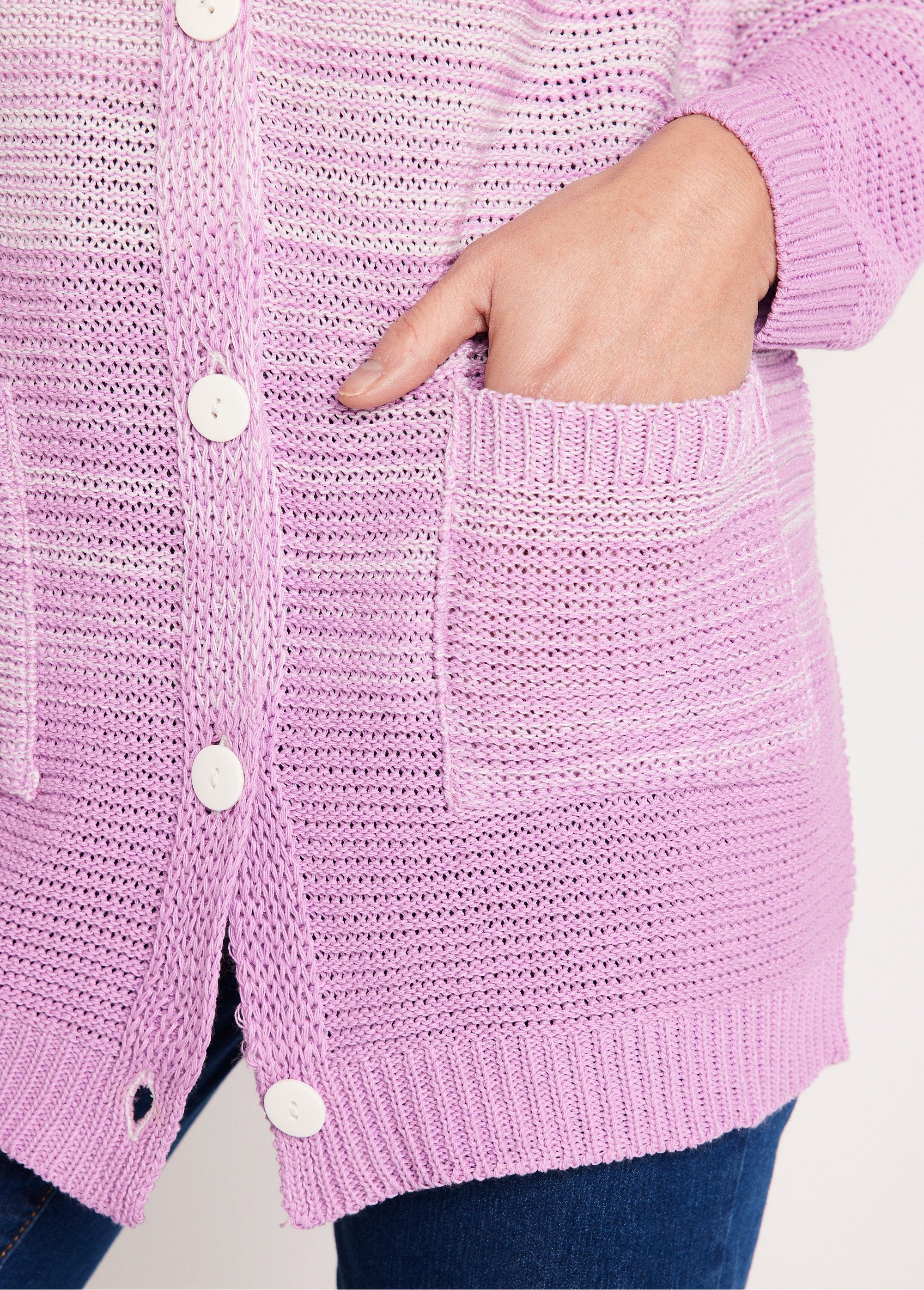 Long_V-neck_buttoned_cotton_cardigan_White_and_purple_DE2_slim