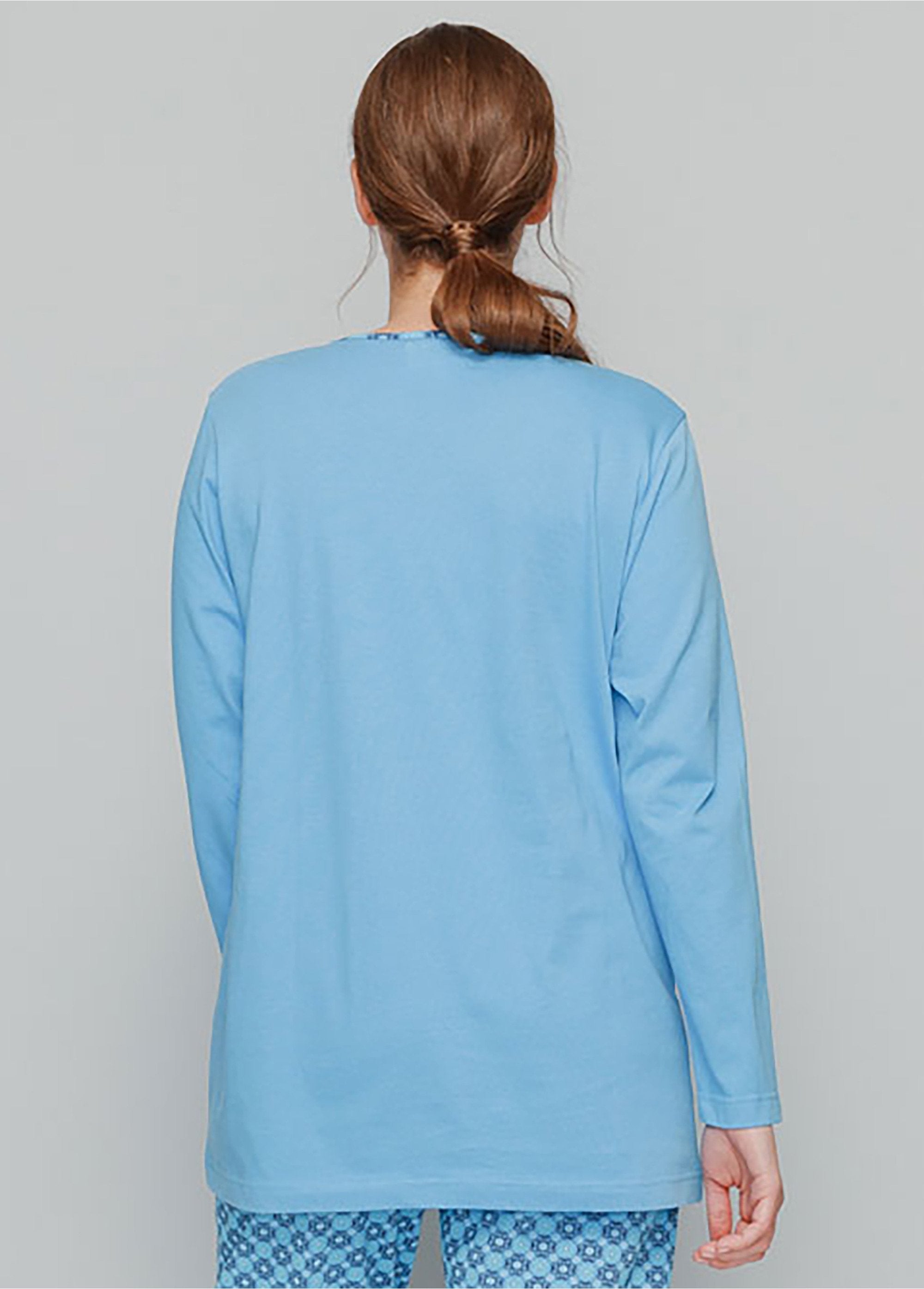 Long_sleeve_pajama_top_Sky_blue_DO1_slim