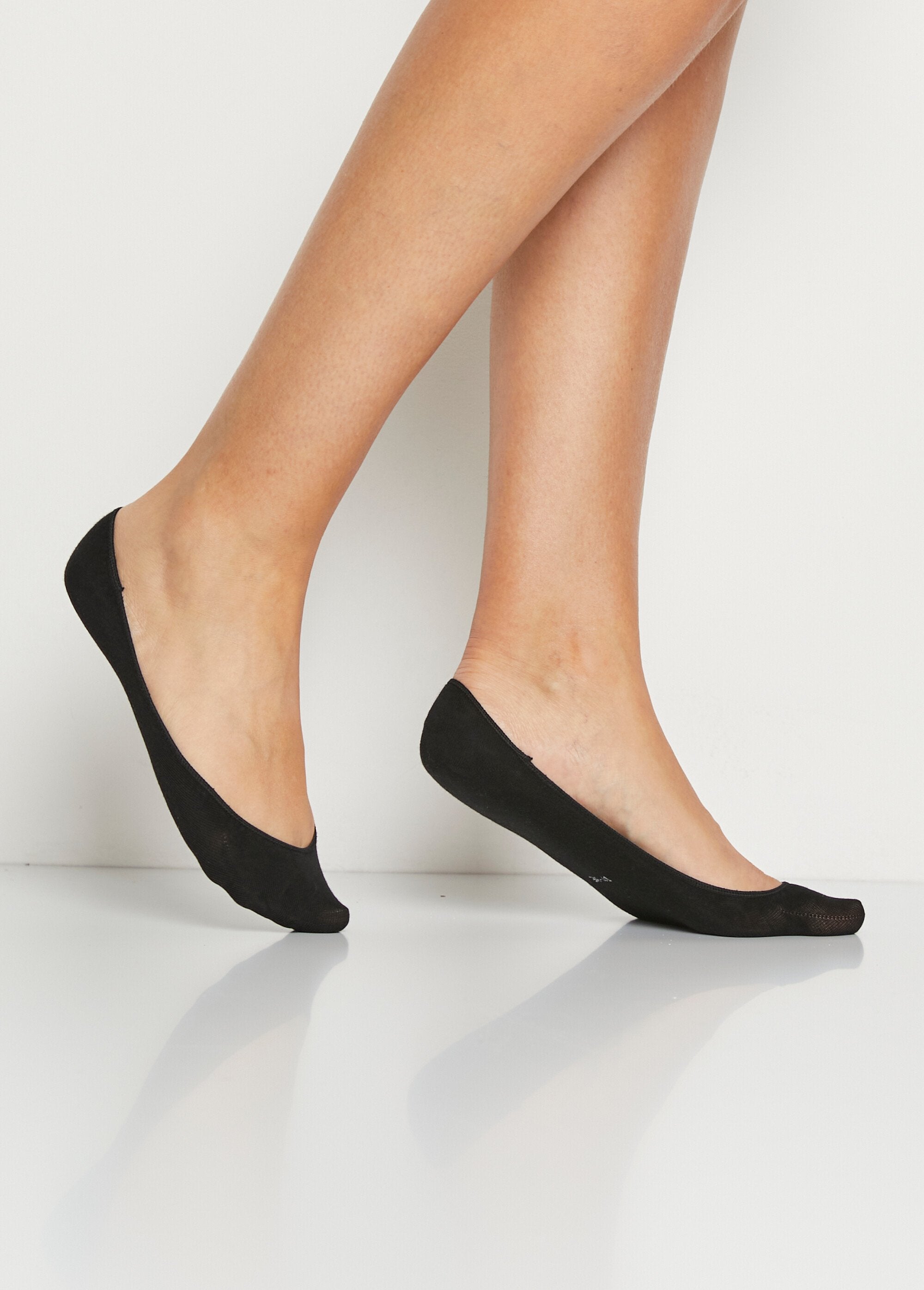 Chaussettes_invisibles_échancrées_Noir_lot3_DR1_slim