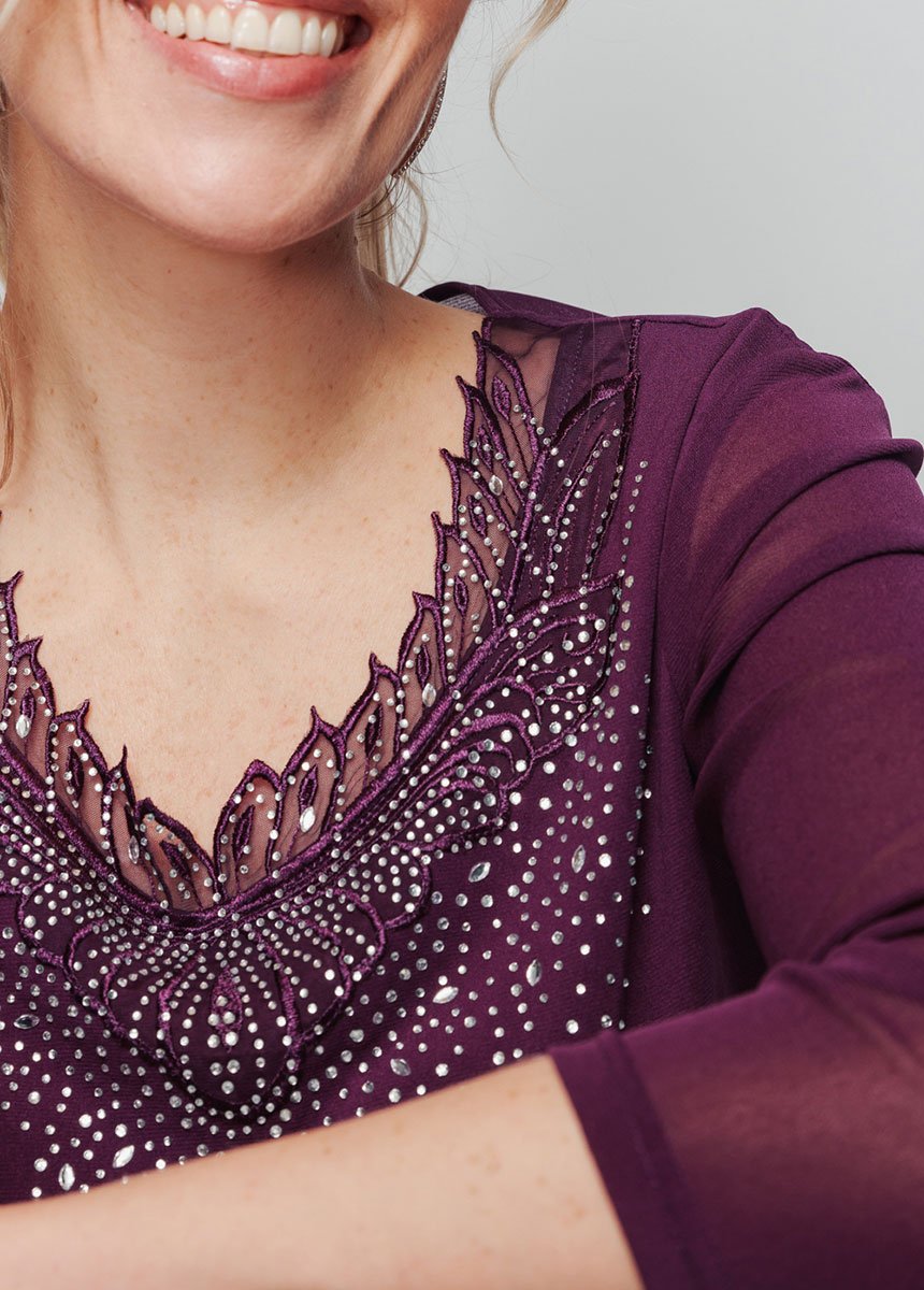 Mesh_tunic_with_embroidery_and_rhinestones_Violin_DE1_slim