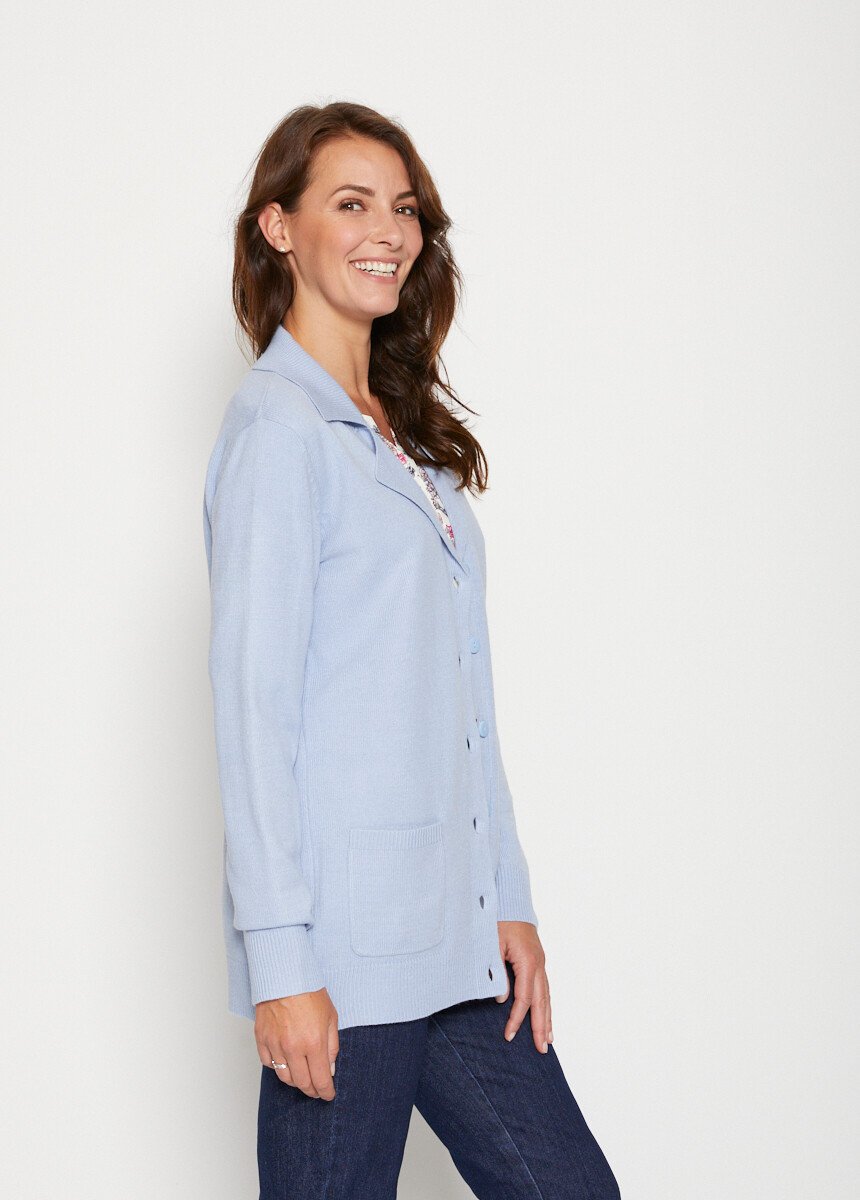 Mid-length_buttoned_cardigan_with_tailored_collar_Blue_gray_DR1_slim