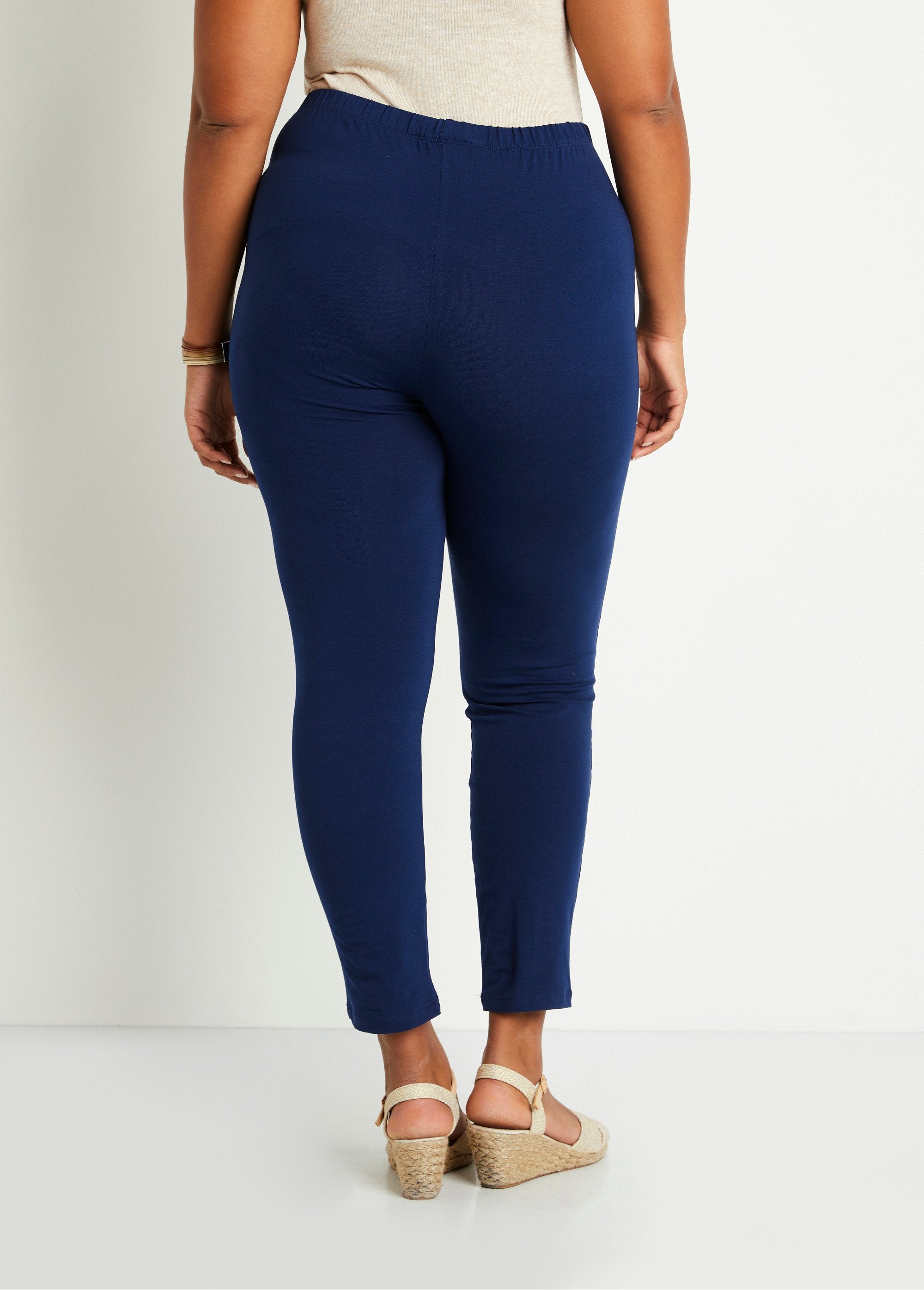 Printed_leggings_with_elasticated_waistband_Plain_navy_DO1_curvy