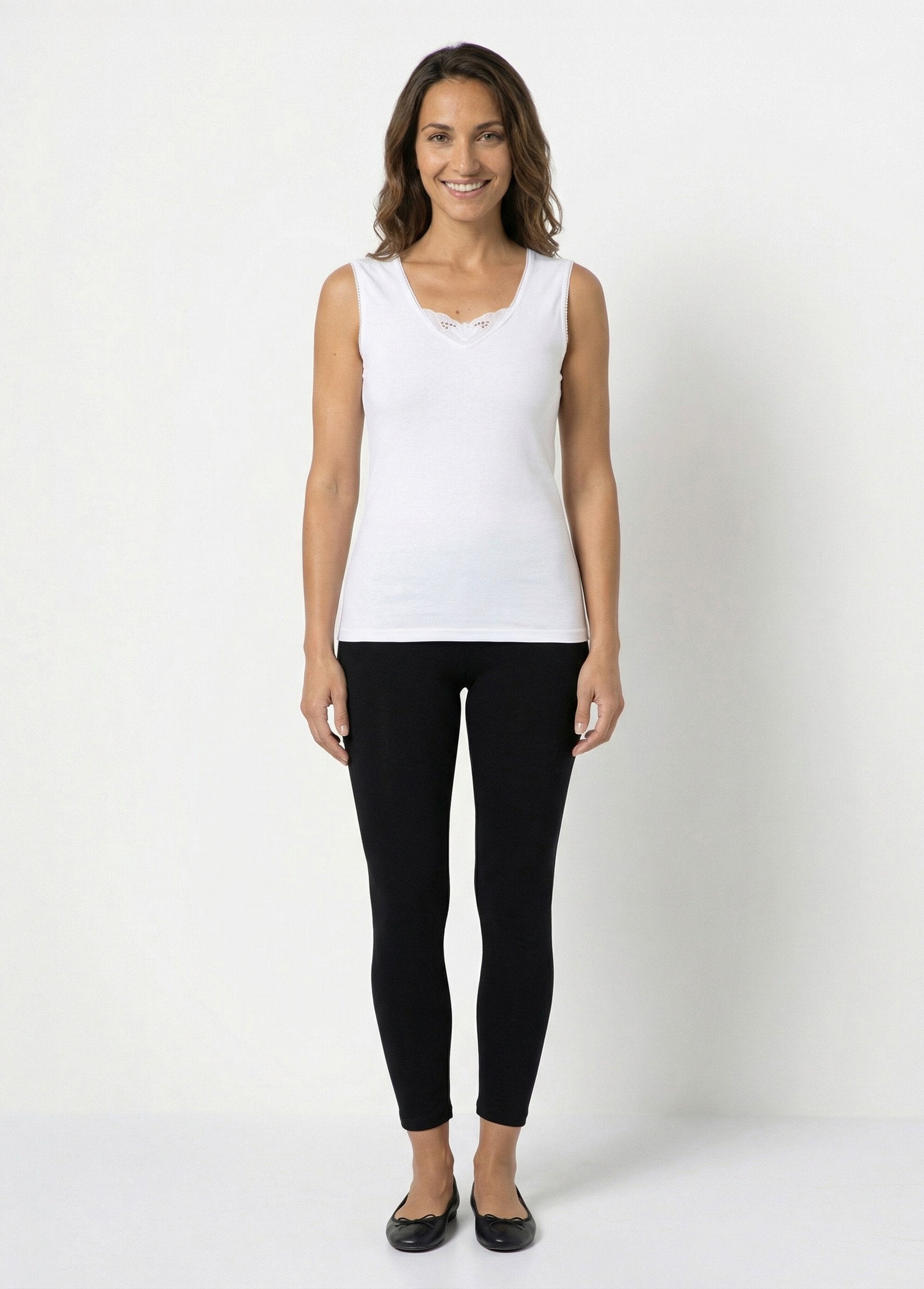 Sleeveless_undershirt_White_cotton_SF1_slim