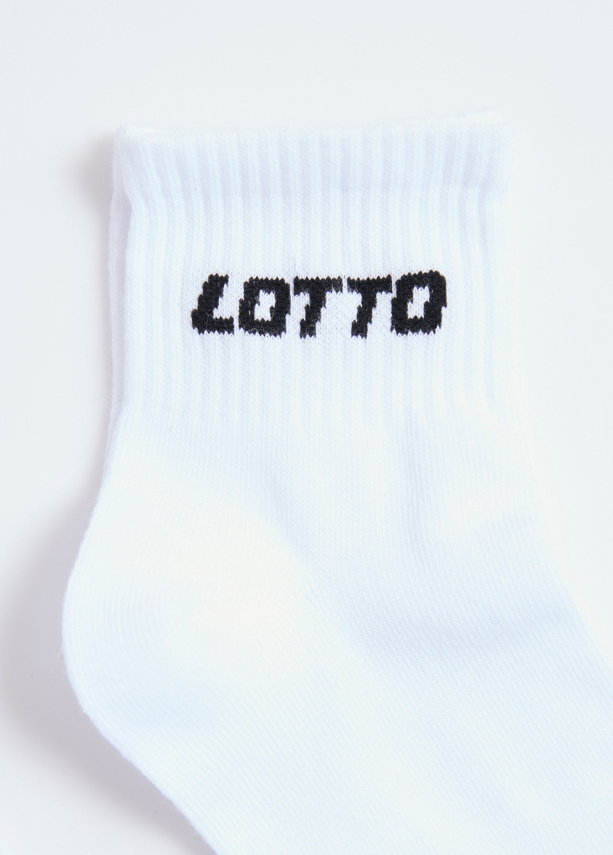 Ribbed_sports_mid-calf_socks_with_logo_White_DE2_slim