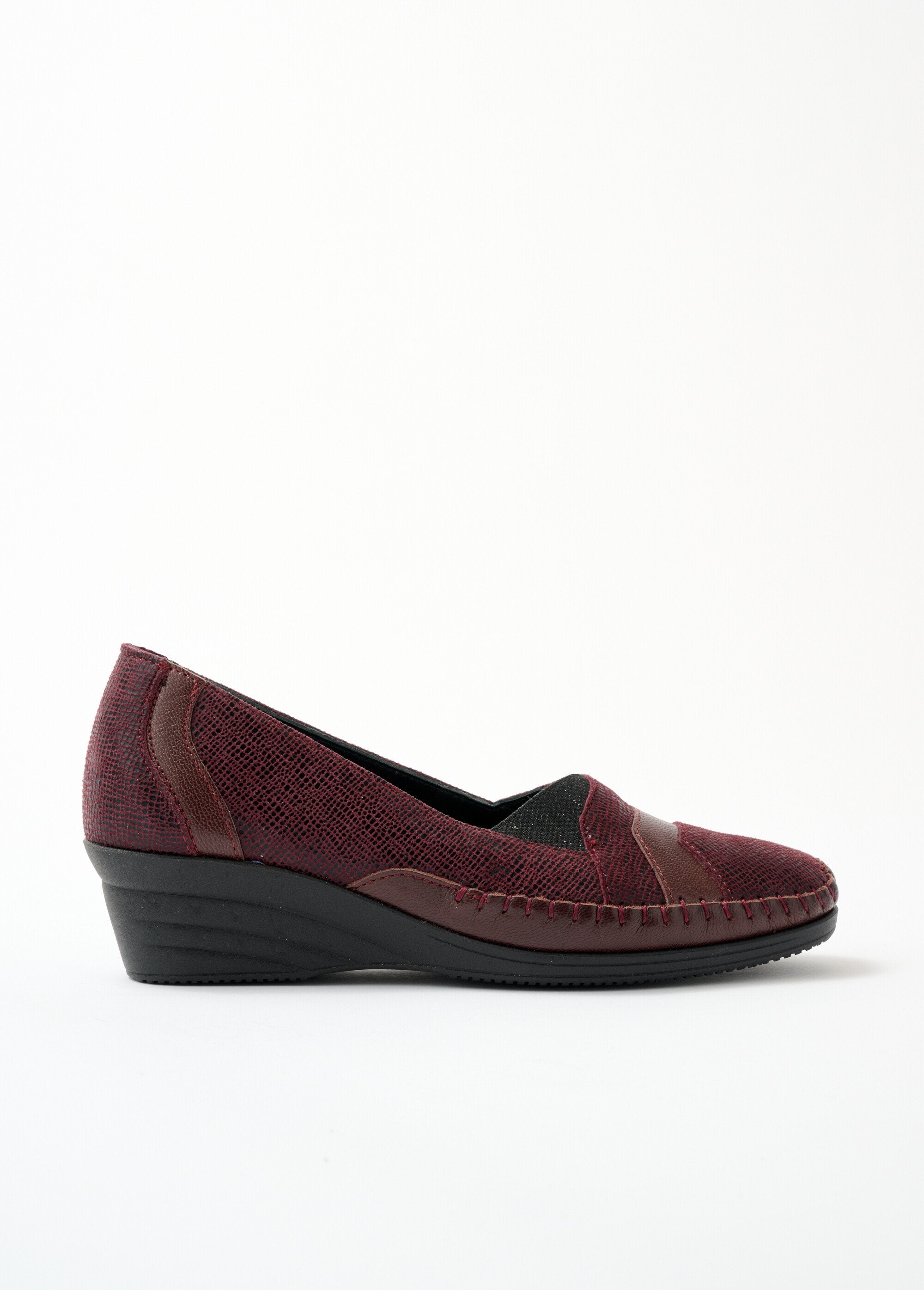 Bi-material_comfort_width_leather_moccasins_Bordeaux_DR1_slim