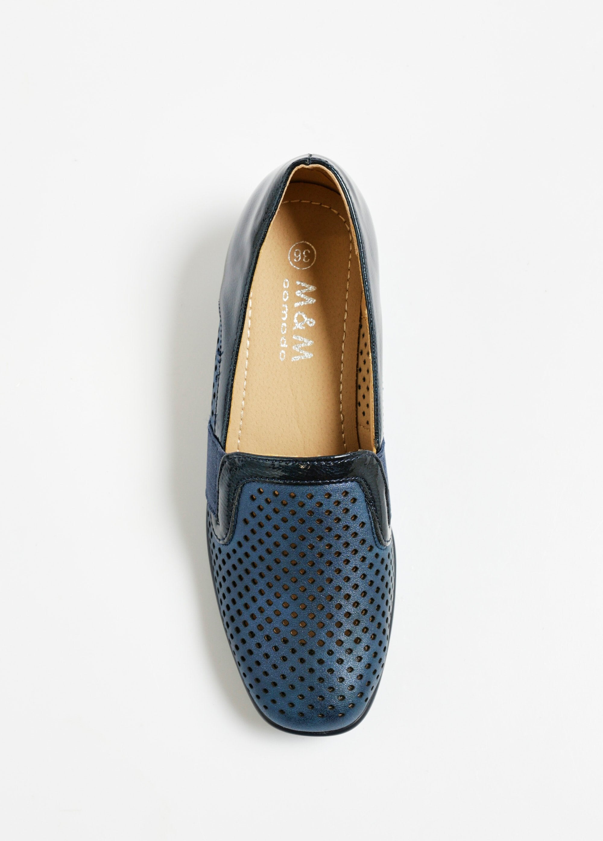 Perforated_loafers_with_fancy_details_Blue_OV1_slim