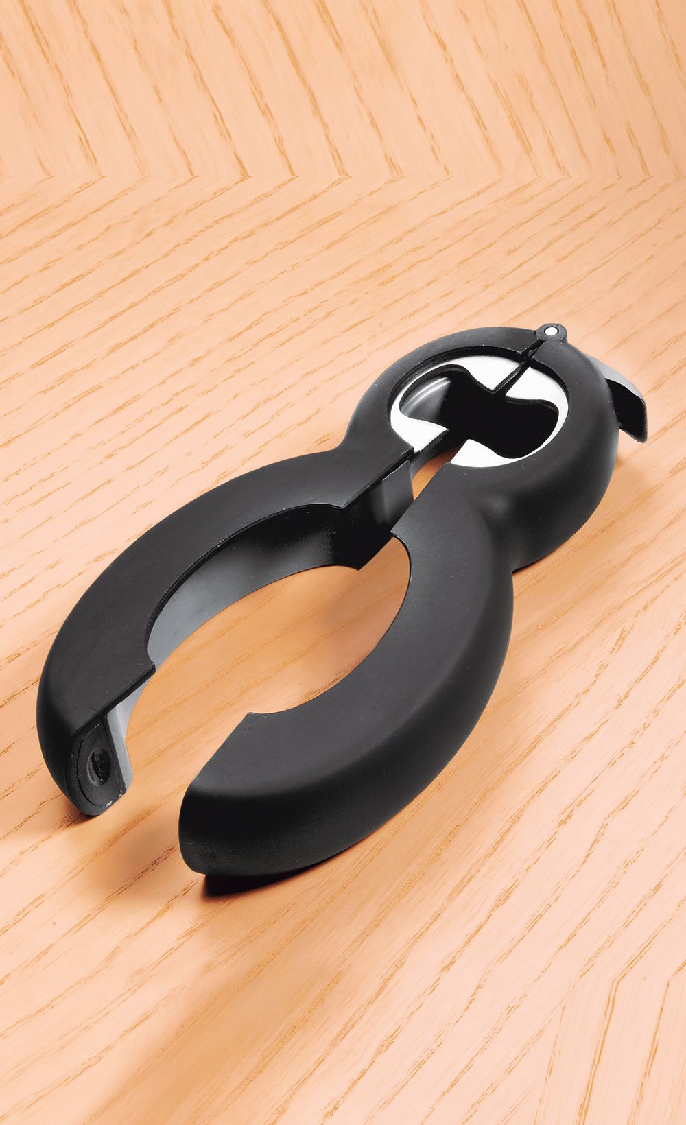 6-in-1_multi-function_opener_Black_FA1_slim