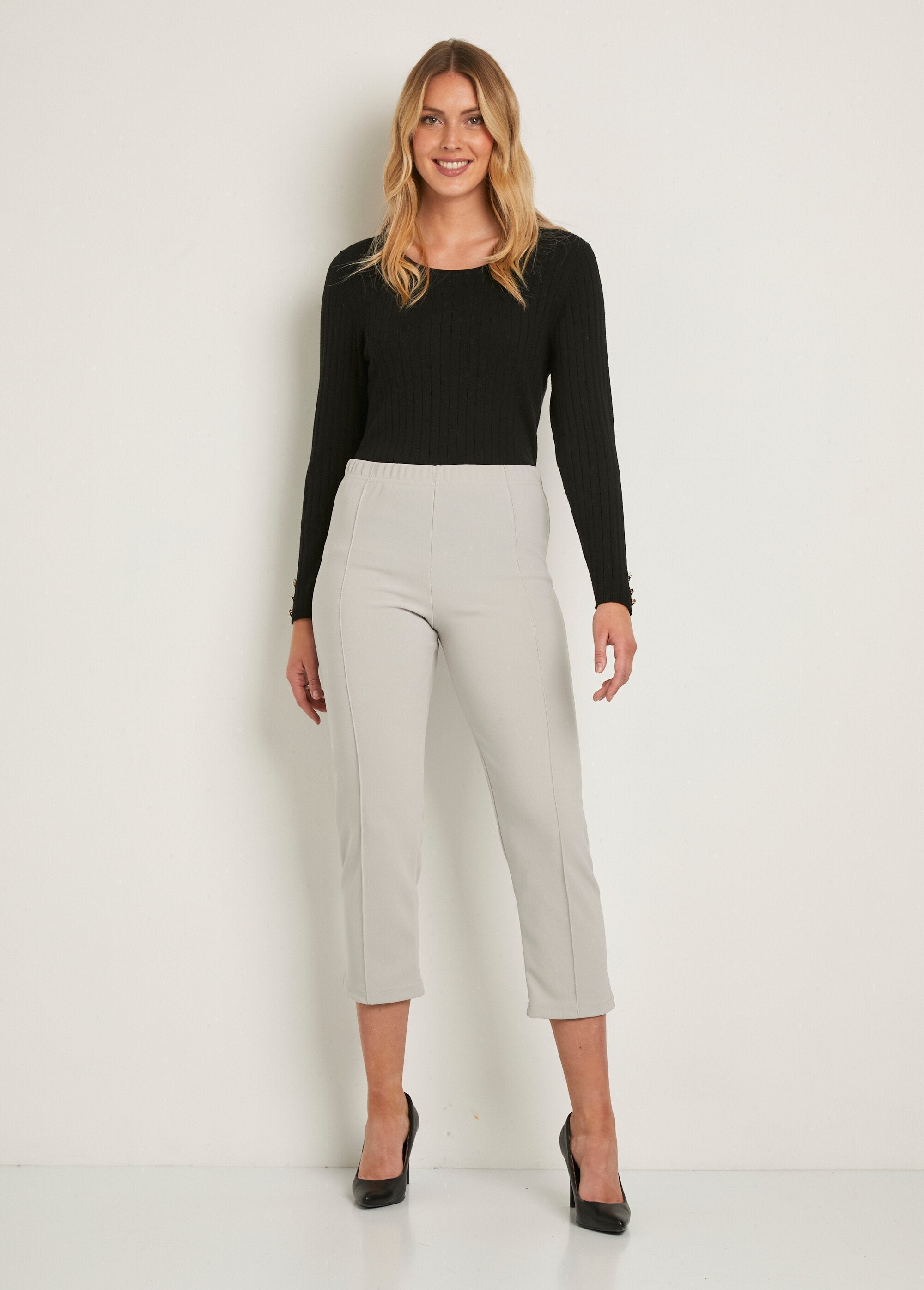 Ribbed_elasticated_waist_cropped_pants_Light_gray_SF1_slim