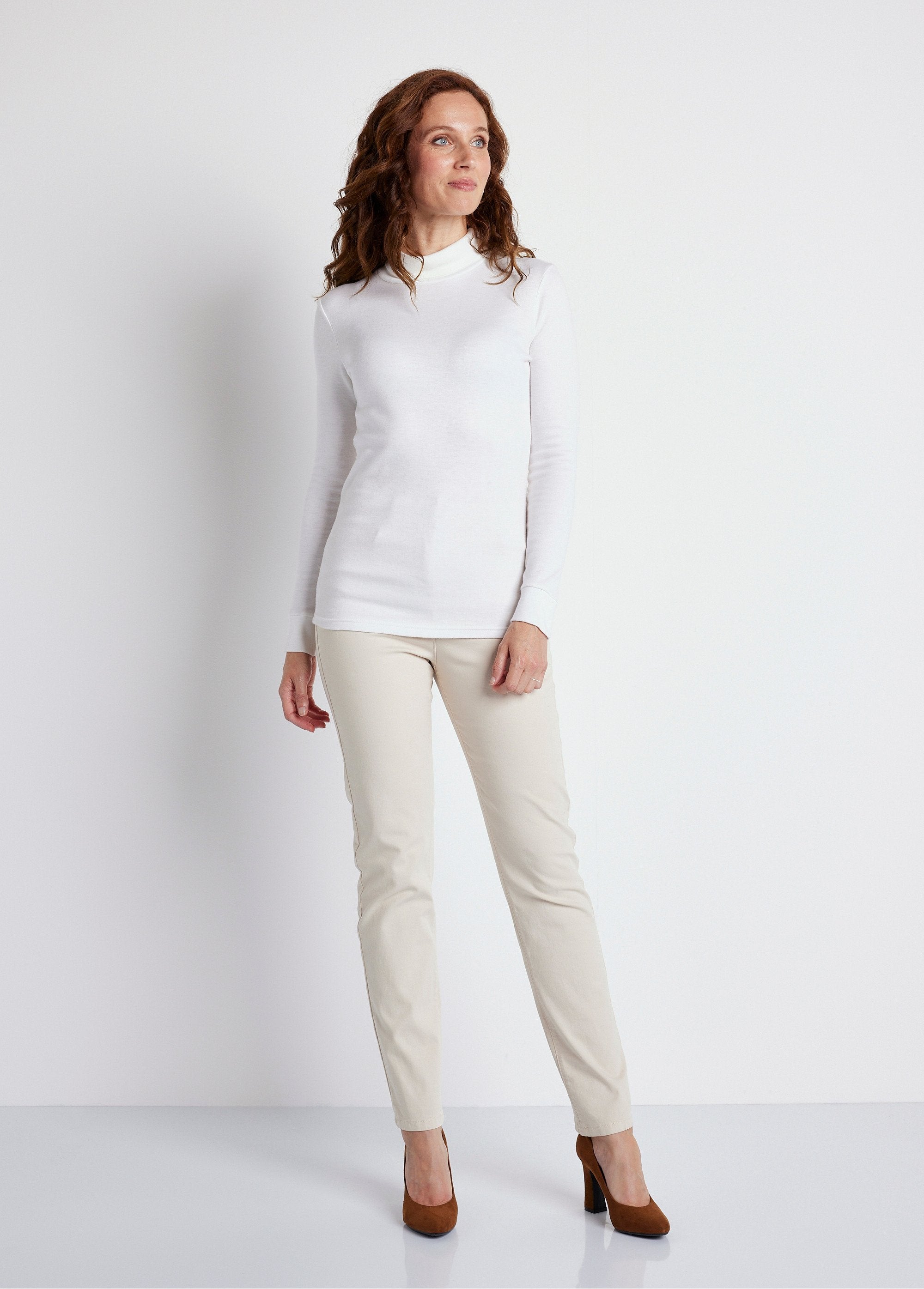 Stretch_cotton_5-pocket_straight_pants_Beige_SF1_slim