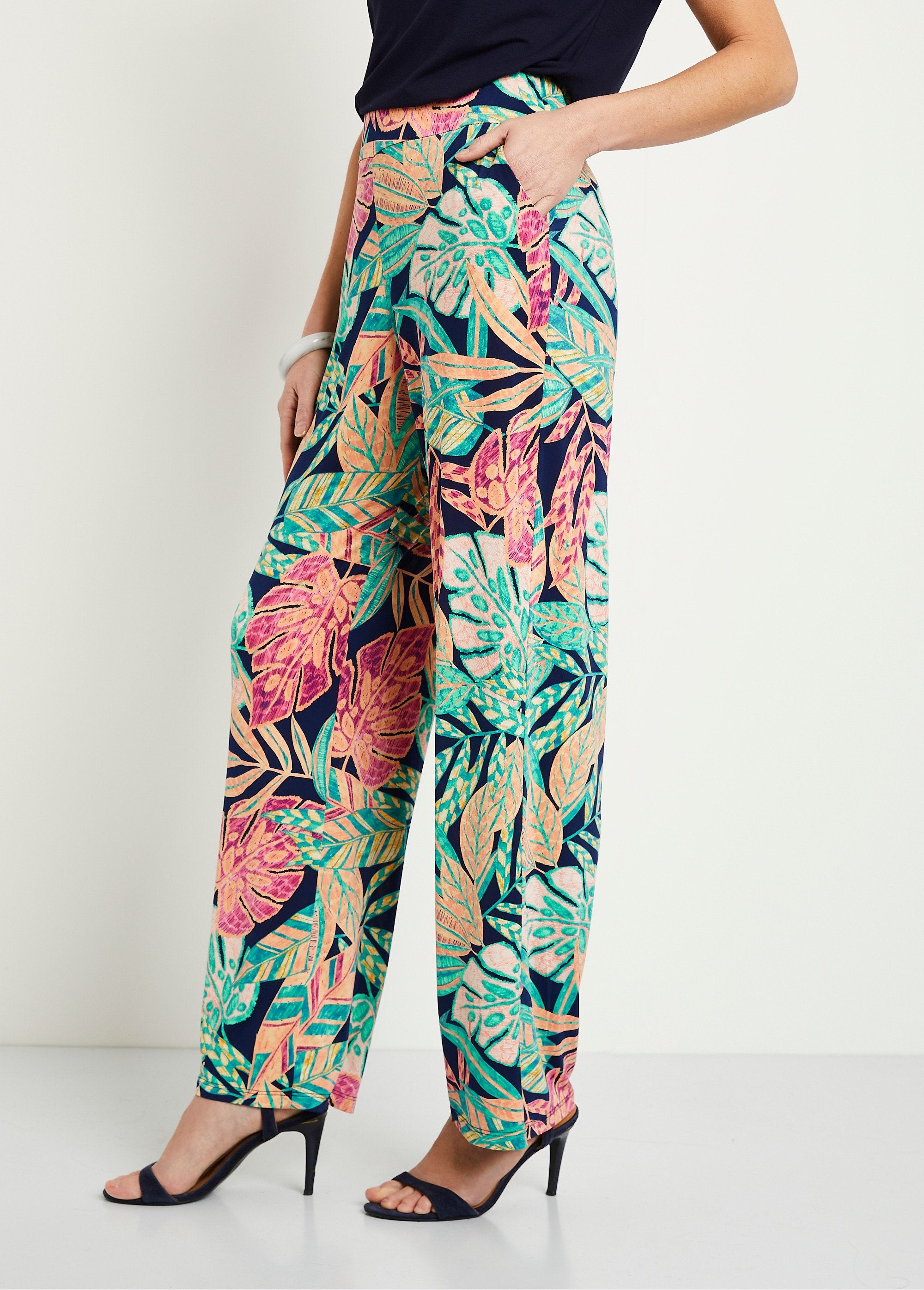 Wide_foliage_elasticated_belt_pants_Green_and_pink_DR1_slim