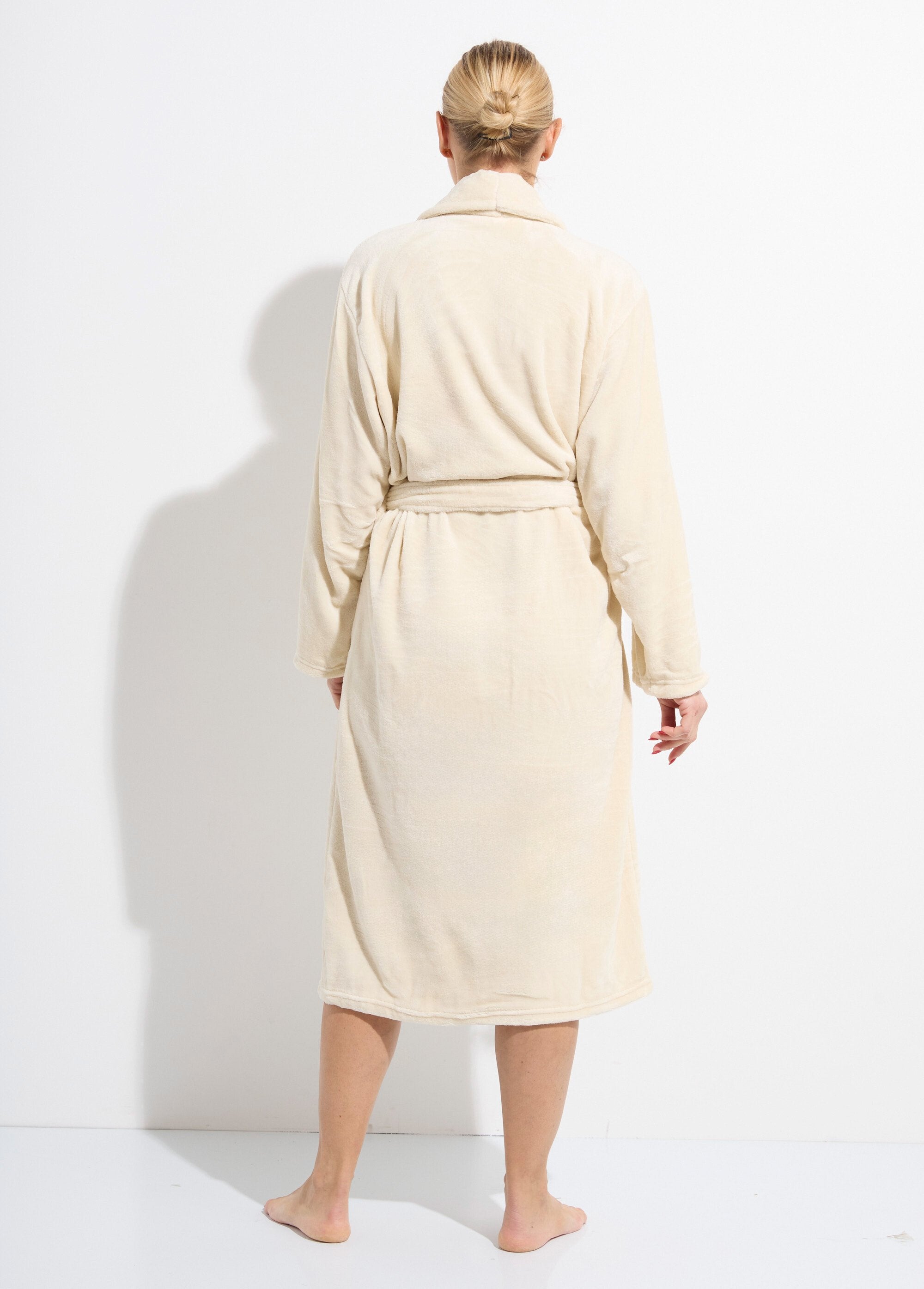 Long_fleece_bathrobe_with_shawl_collar_Ivory_DO1_slim
