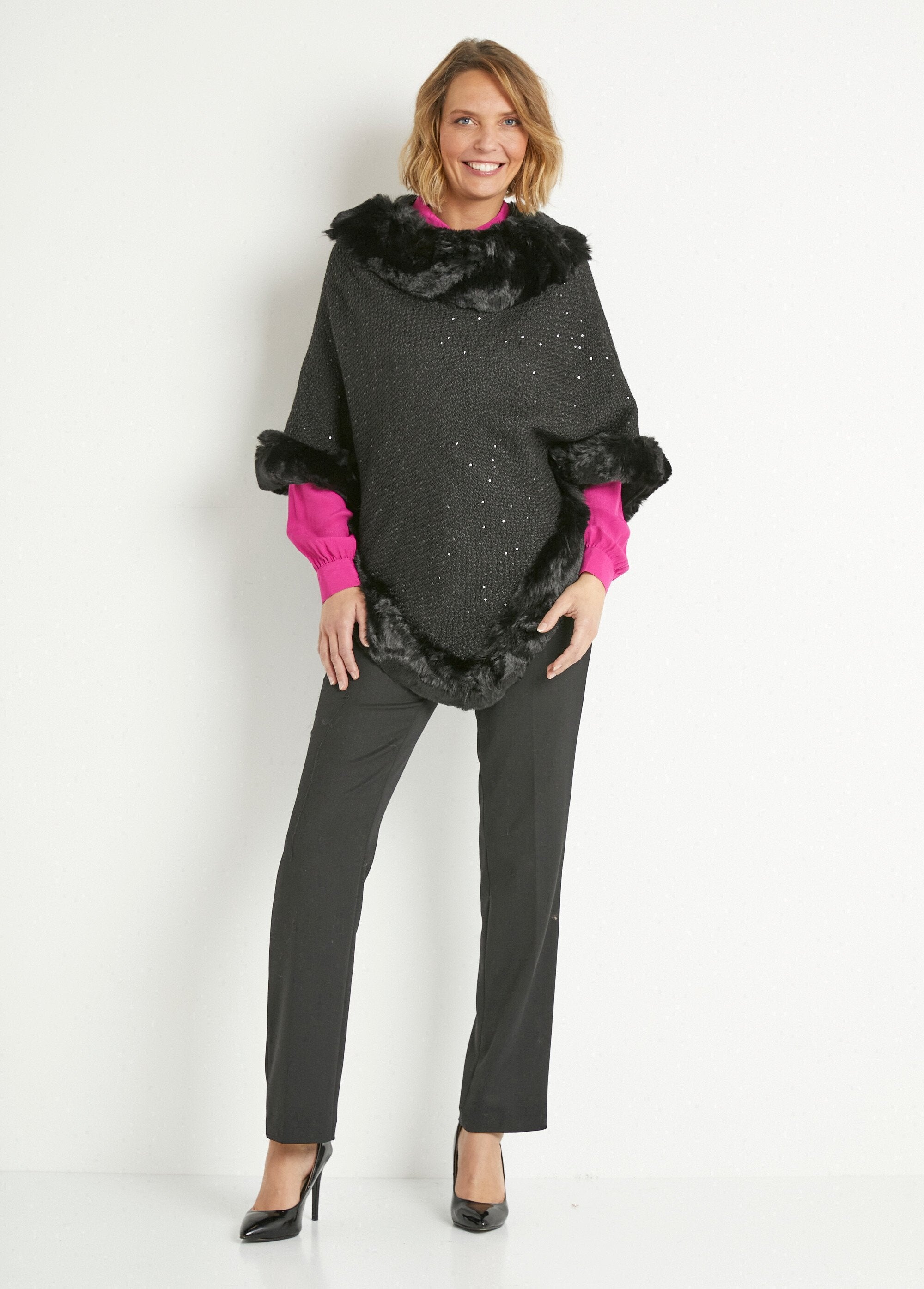 Poncho_with_fur_edge_and_sequined_mesh_Black_SF1_slim