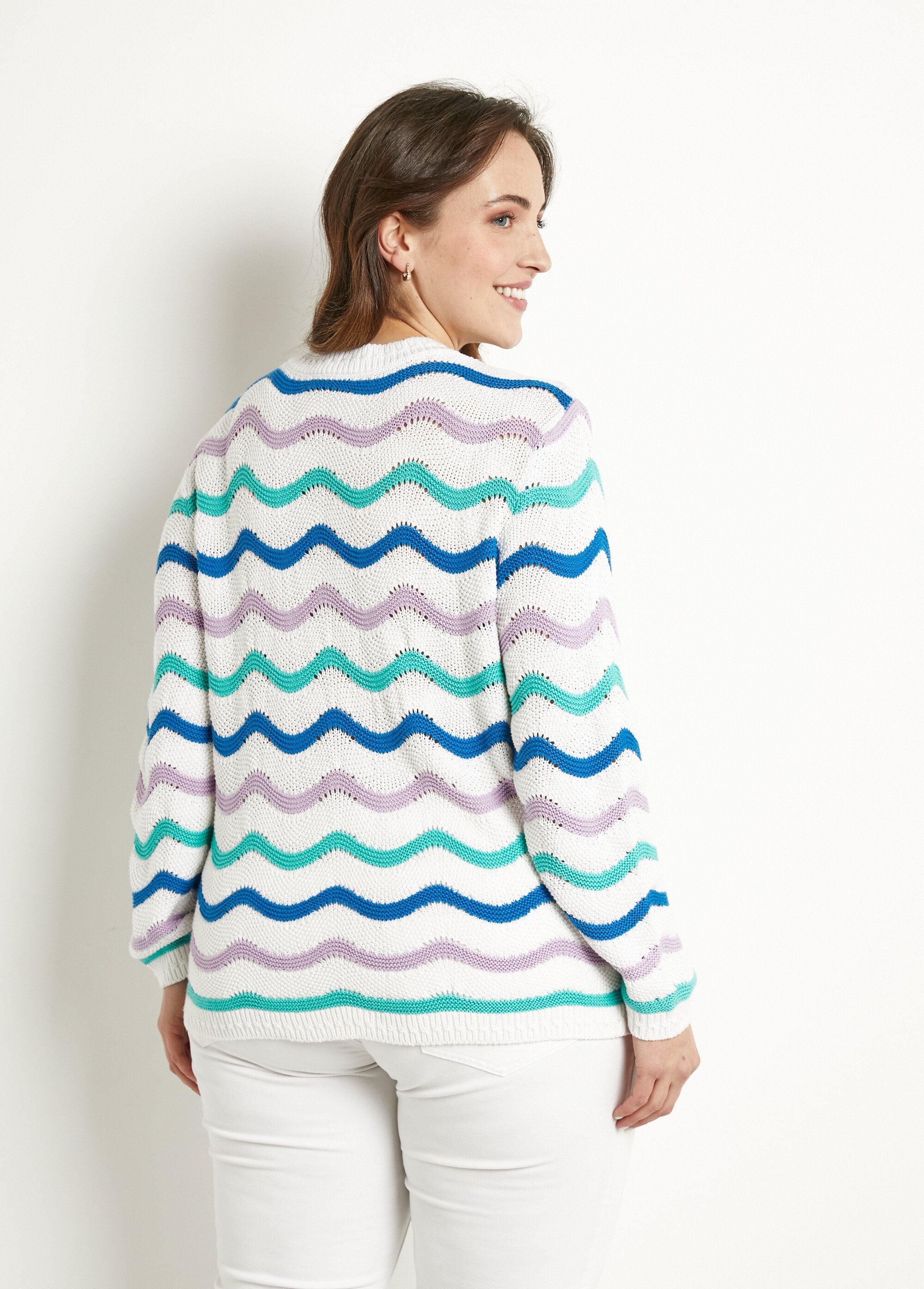 Soft_round_neck_sweater_with_raised_stripes_and_garter_stitch_Ecru_background_DO1_curvy