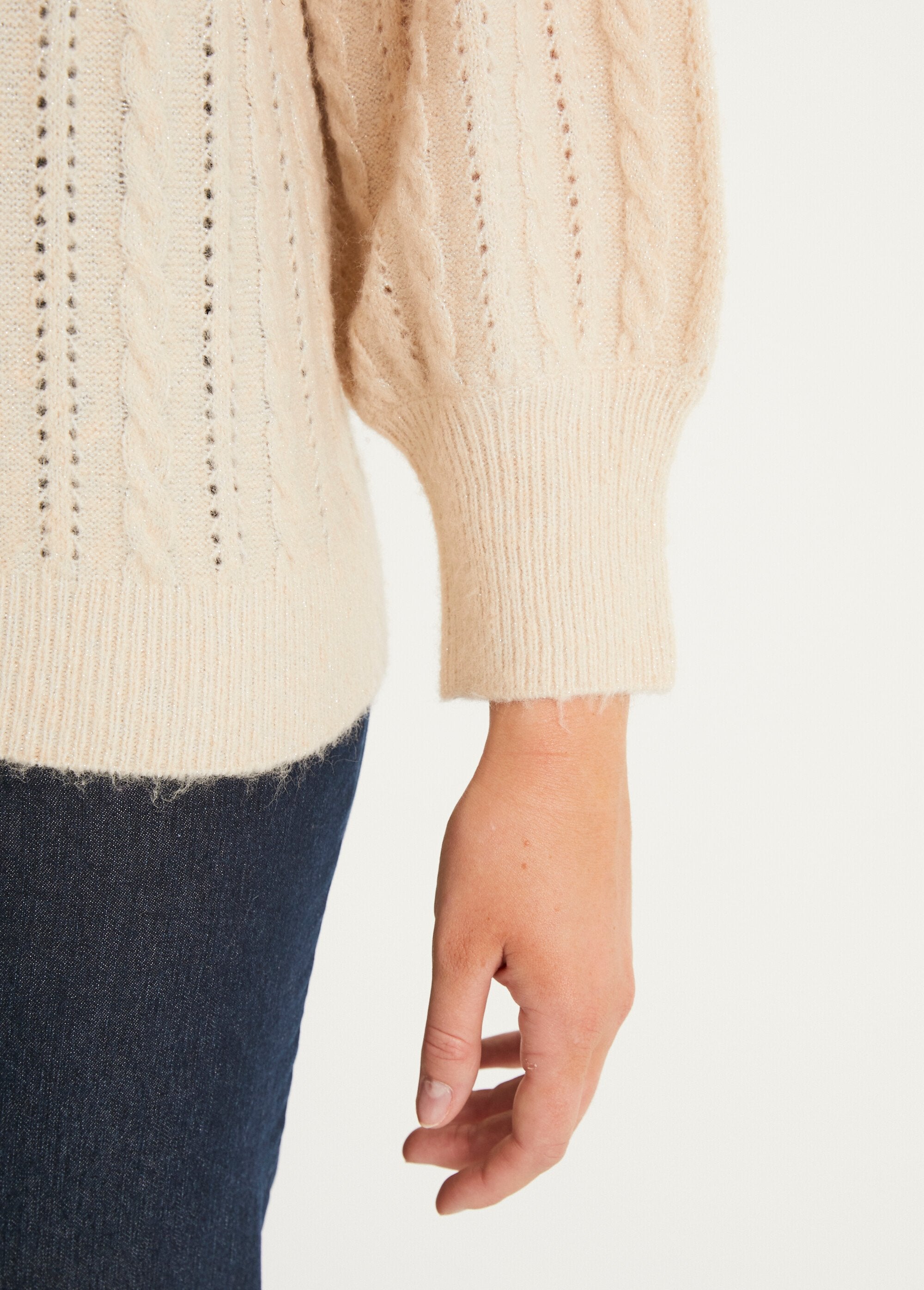 Soft_iridescent_cable_knit_openwork_wool_sweater_Beige_DE4_slim