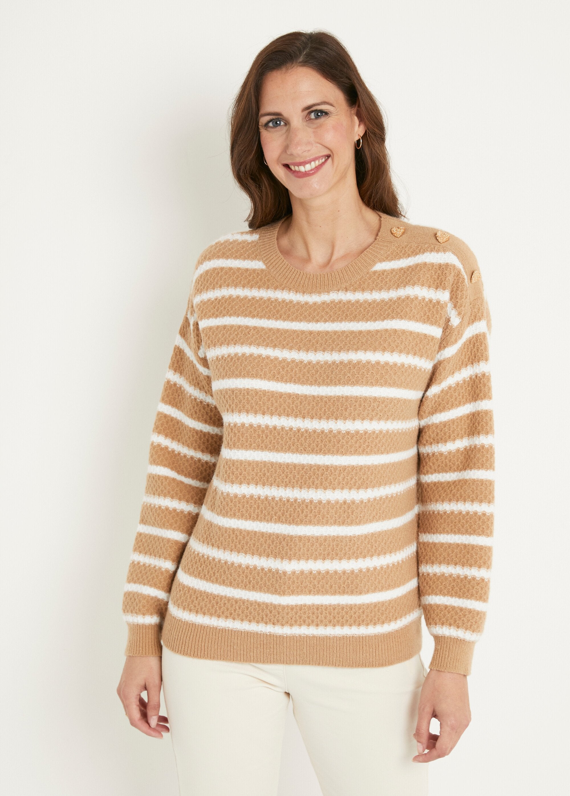 Soft_striped_sweater_round_neck_fancy_knit_Camel_and_ecru_FA1_slim