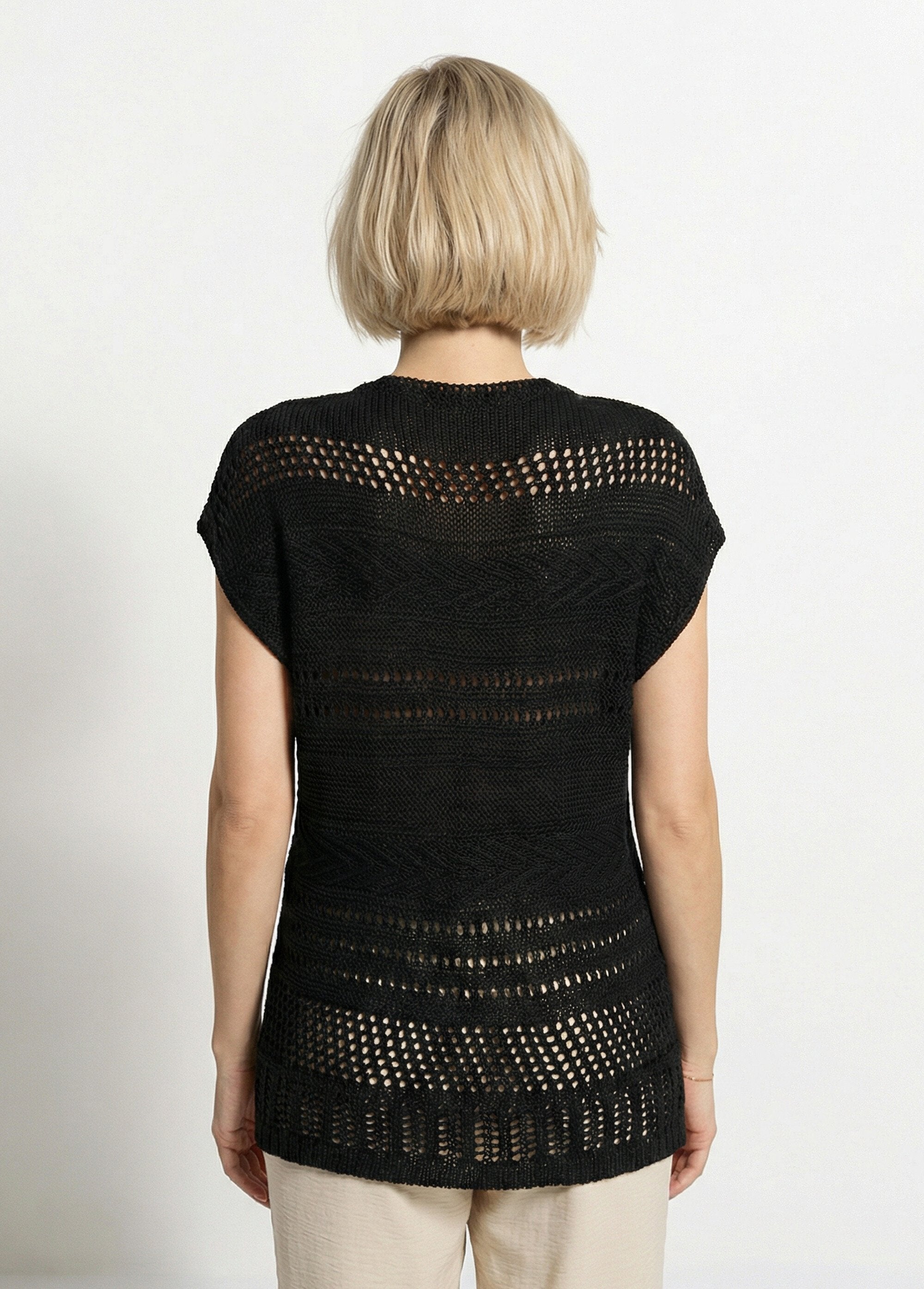 Chunky_knit_short-sleeved_jumper_Black_DO1_slim