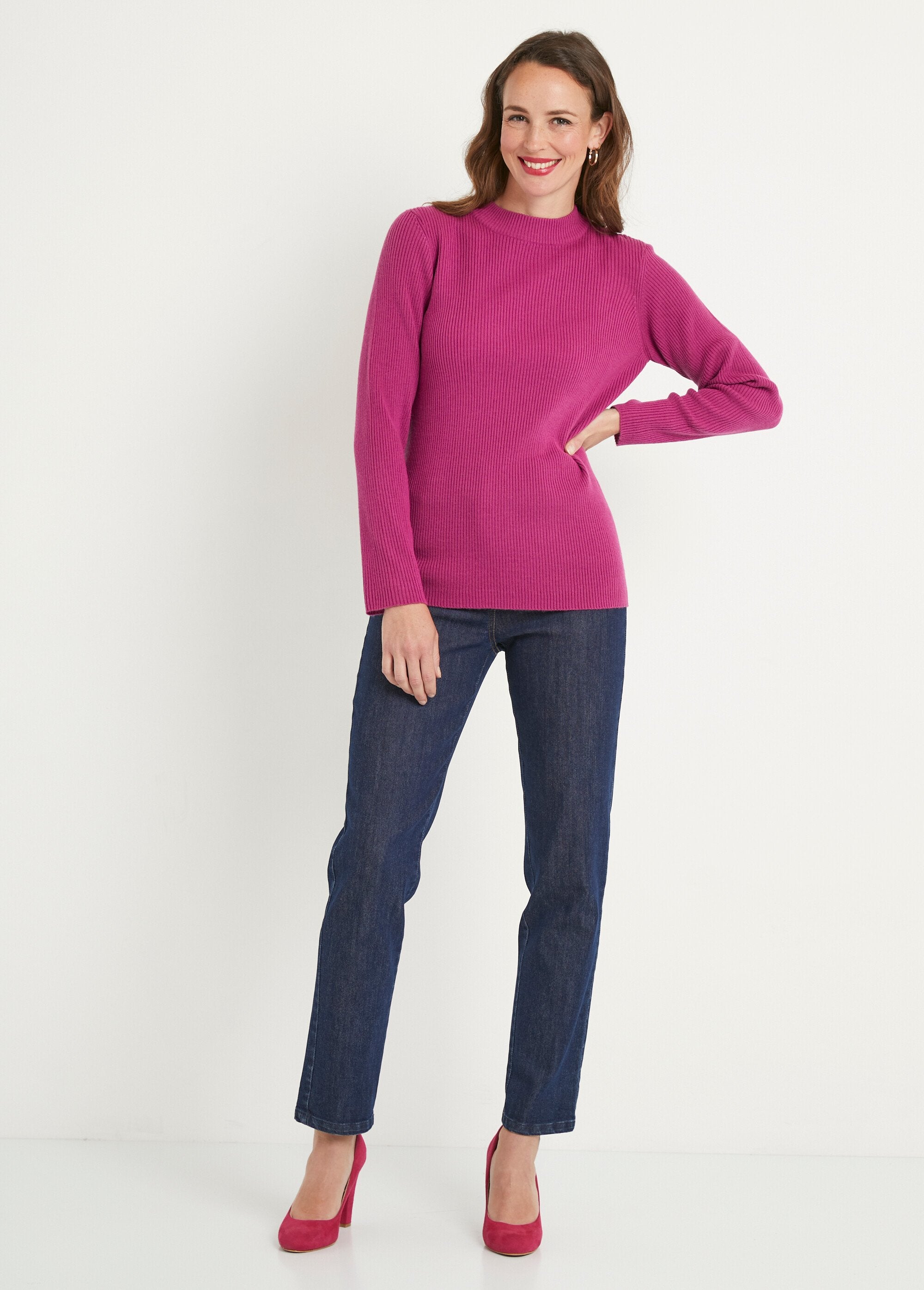 Short_ribbed_knit_high_neck_sweater_Cyclamen_SF1_slim