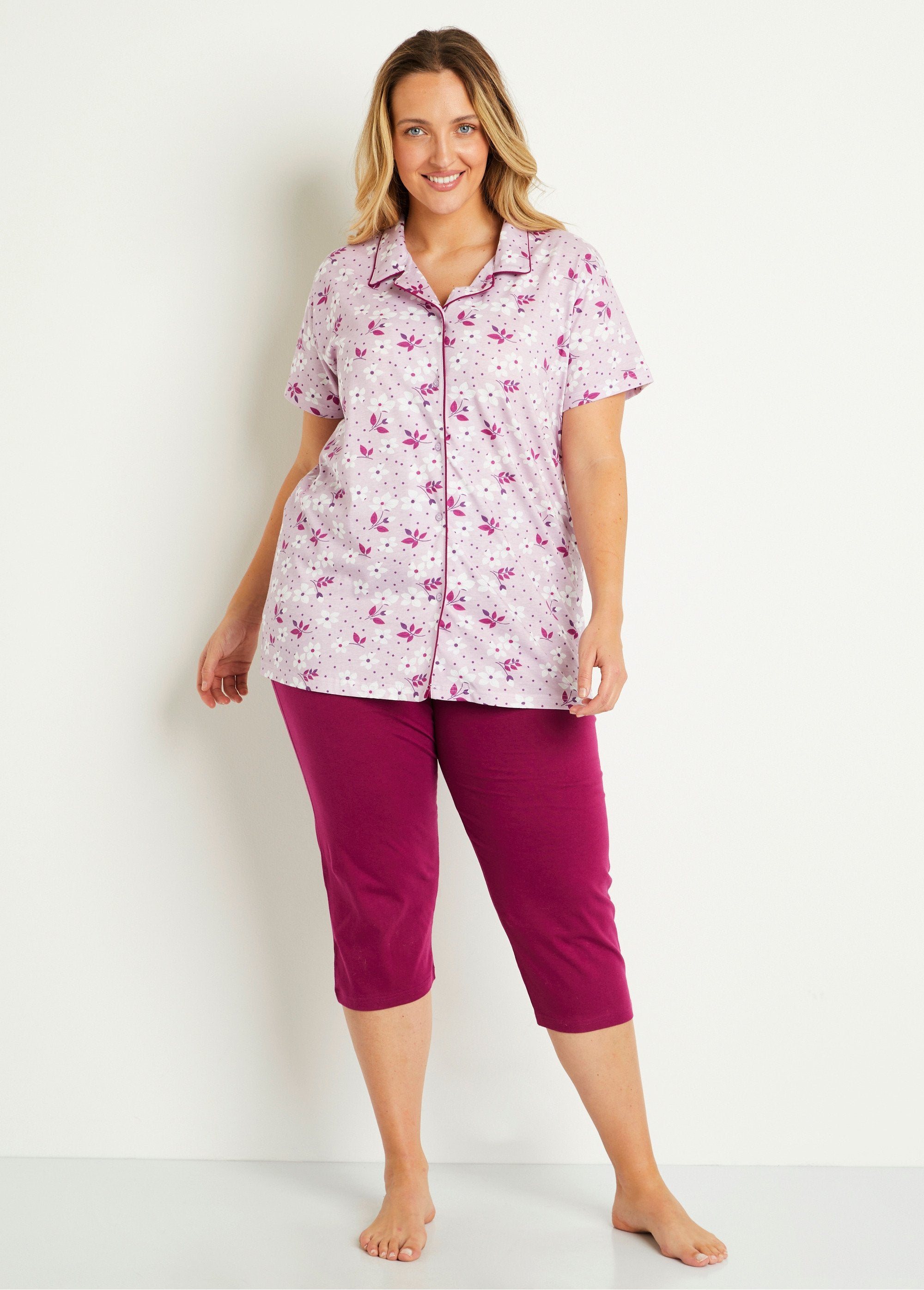 Short_buttoned_cotton_pajamas_Parma_FA1_curvy