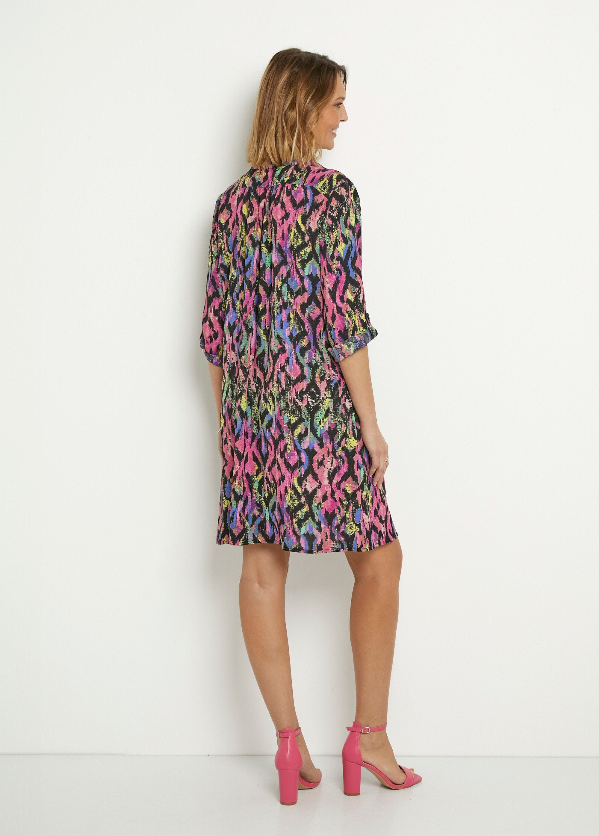 Printed_shirt_dress_with_metallic_details_Multicolor_DO1_slim