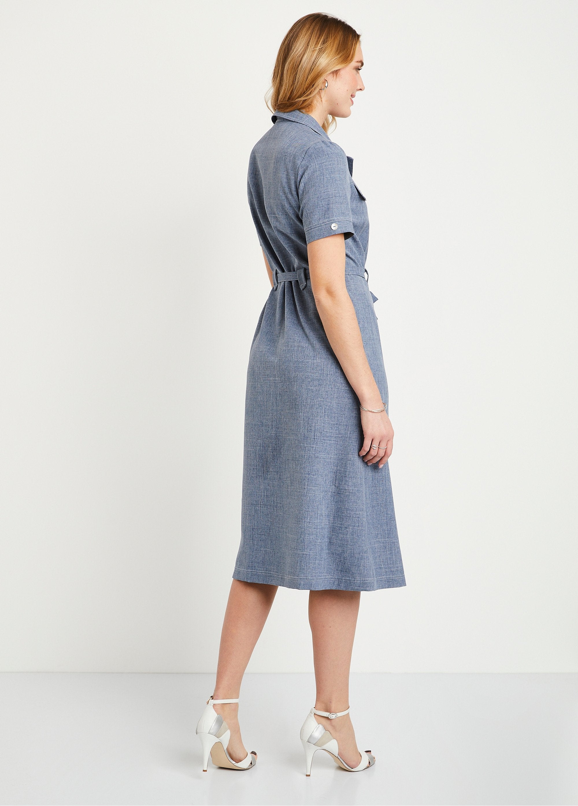 Mid-length_straight-cut_shirt_dress_China_blue_DO1_slim