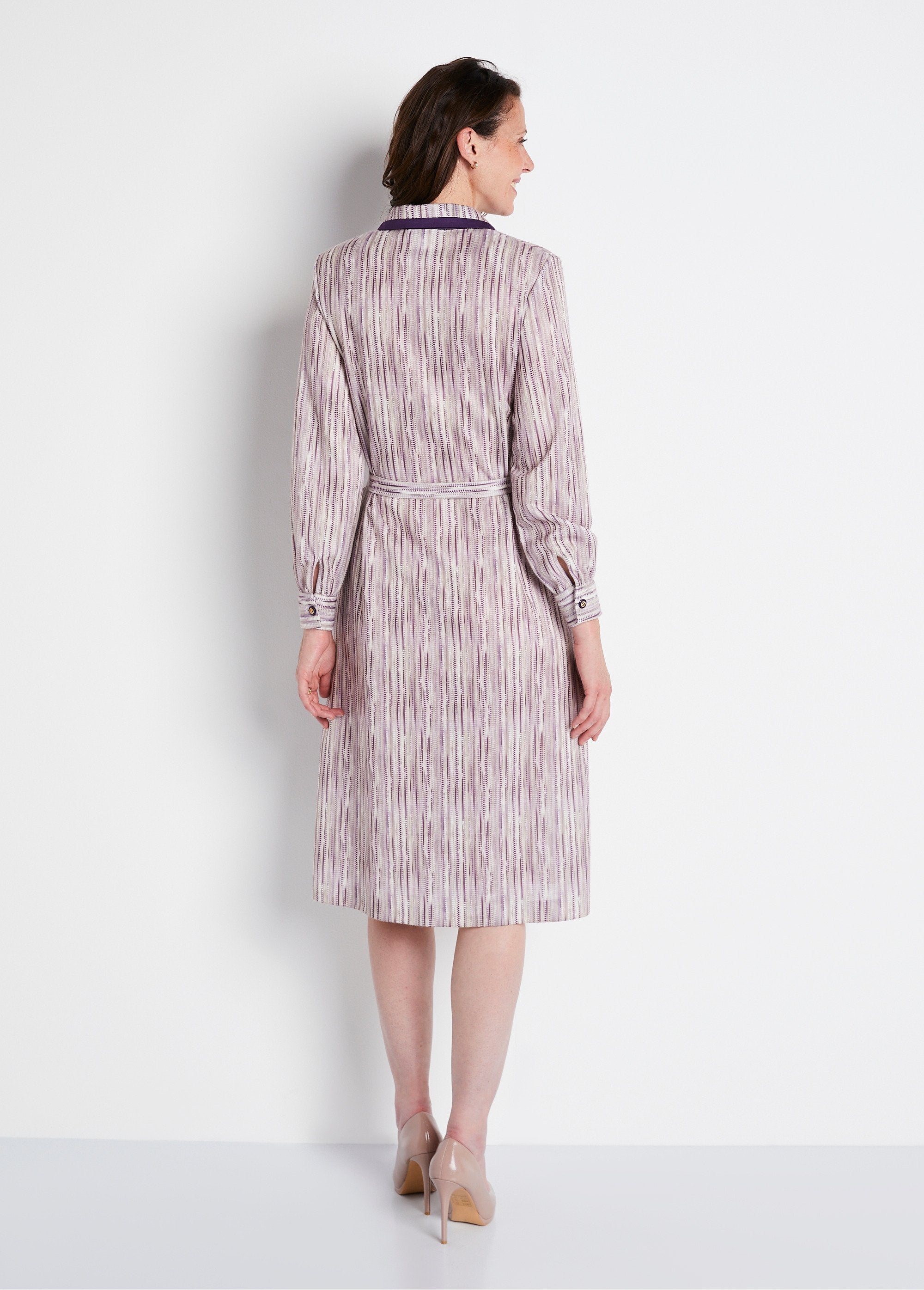 Printed_buttoned_mid-length_dress_Plum_DO1_slim