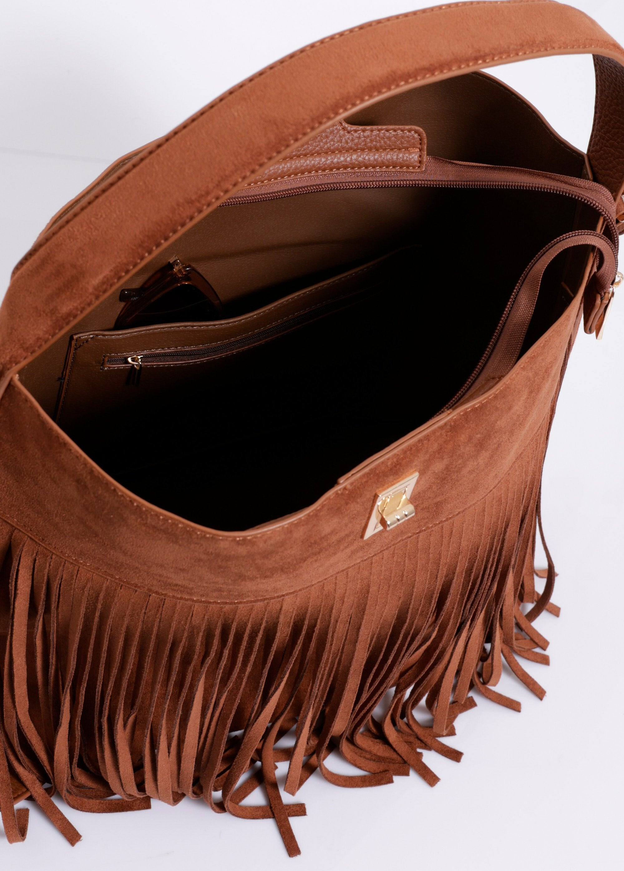 Bohemian_suede_bag_with_fringe_Whiskey_DE1_slim