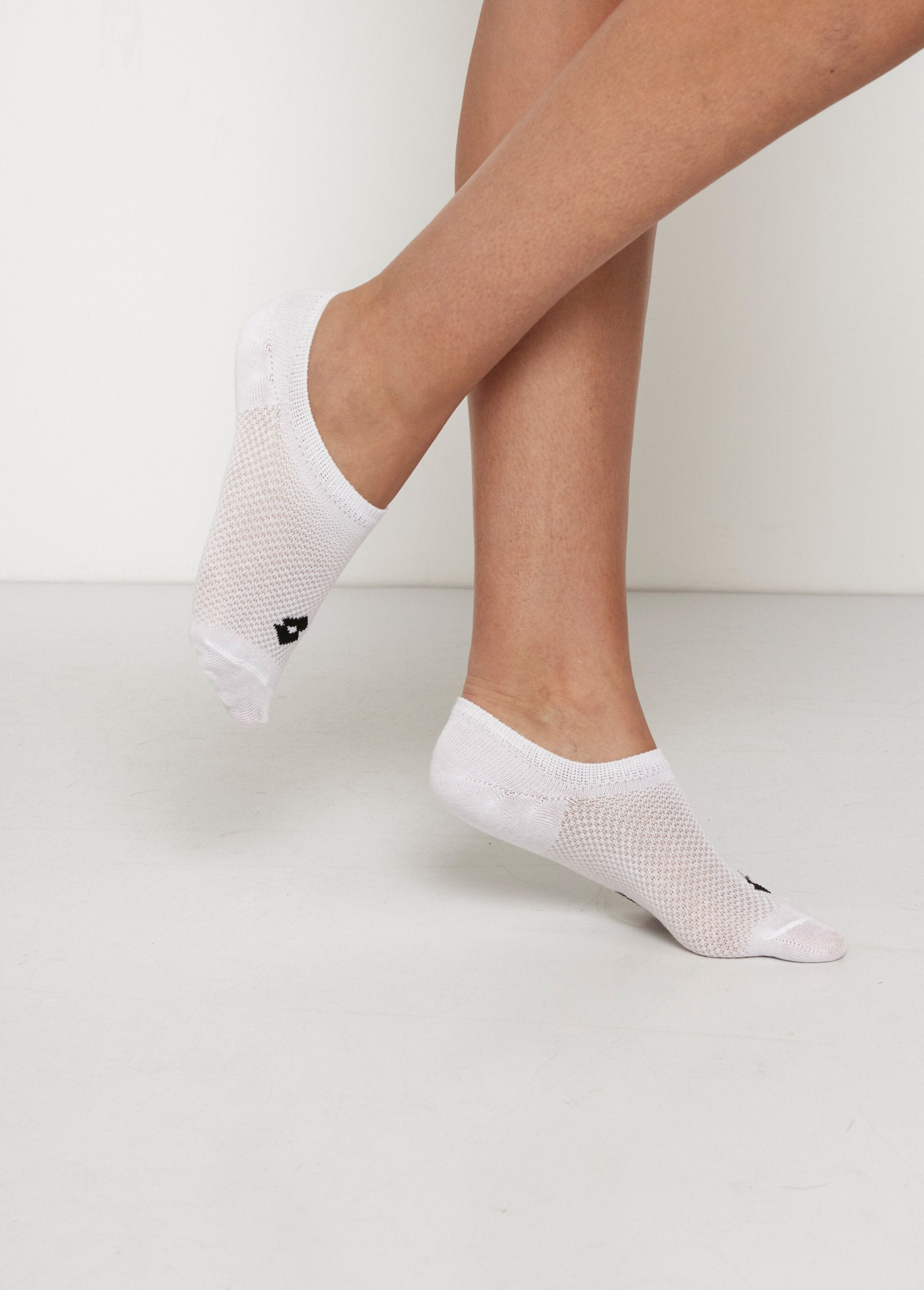 Socquettes_invisibles_côtelées_Blanc_DR1_slim