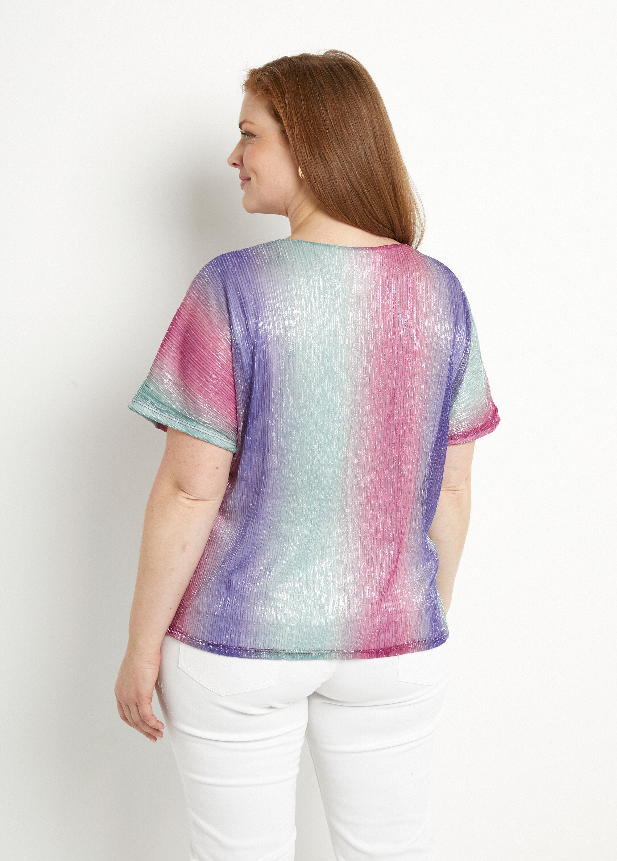 Short_shiny_V-neck_T-shirt_with_pleated_effect_Pink_and_aqua_DO1_curvy