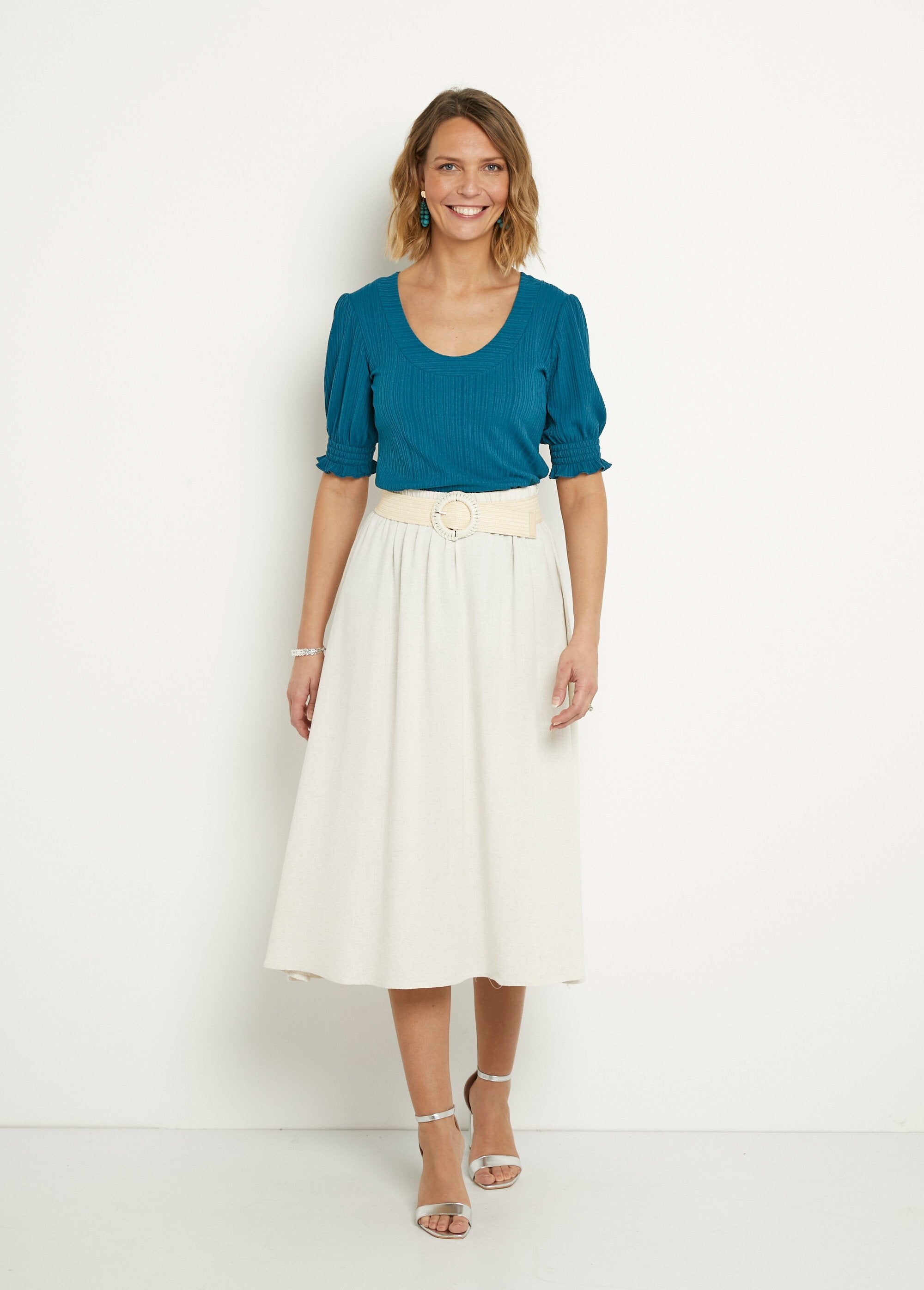 Faux_plain_round_neck_t-shirt_with_ruffled_sleeves_Duck_SF1_slim