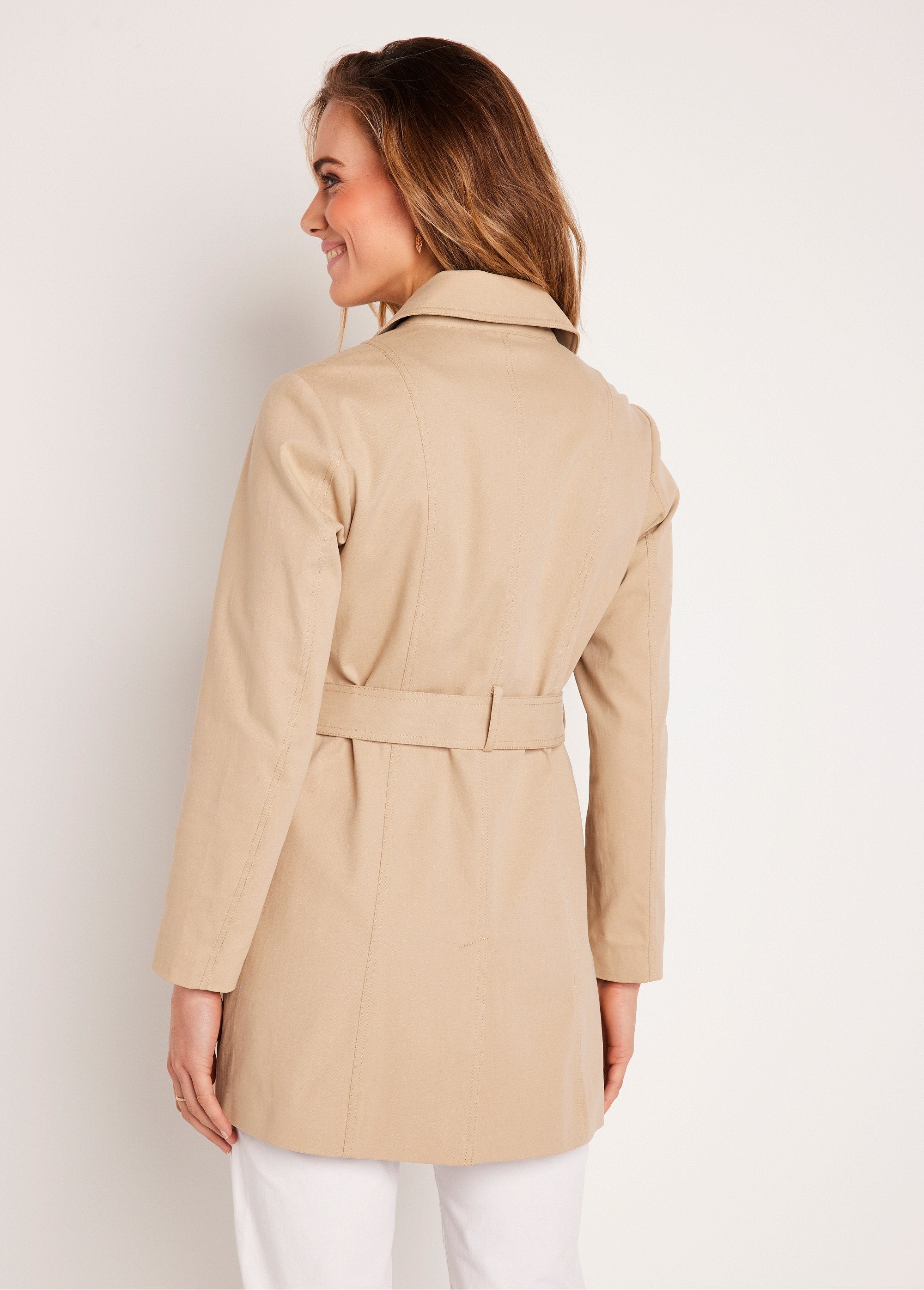 Short_double-breasted_trench_coat_Beige_DO1_slim