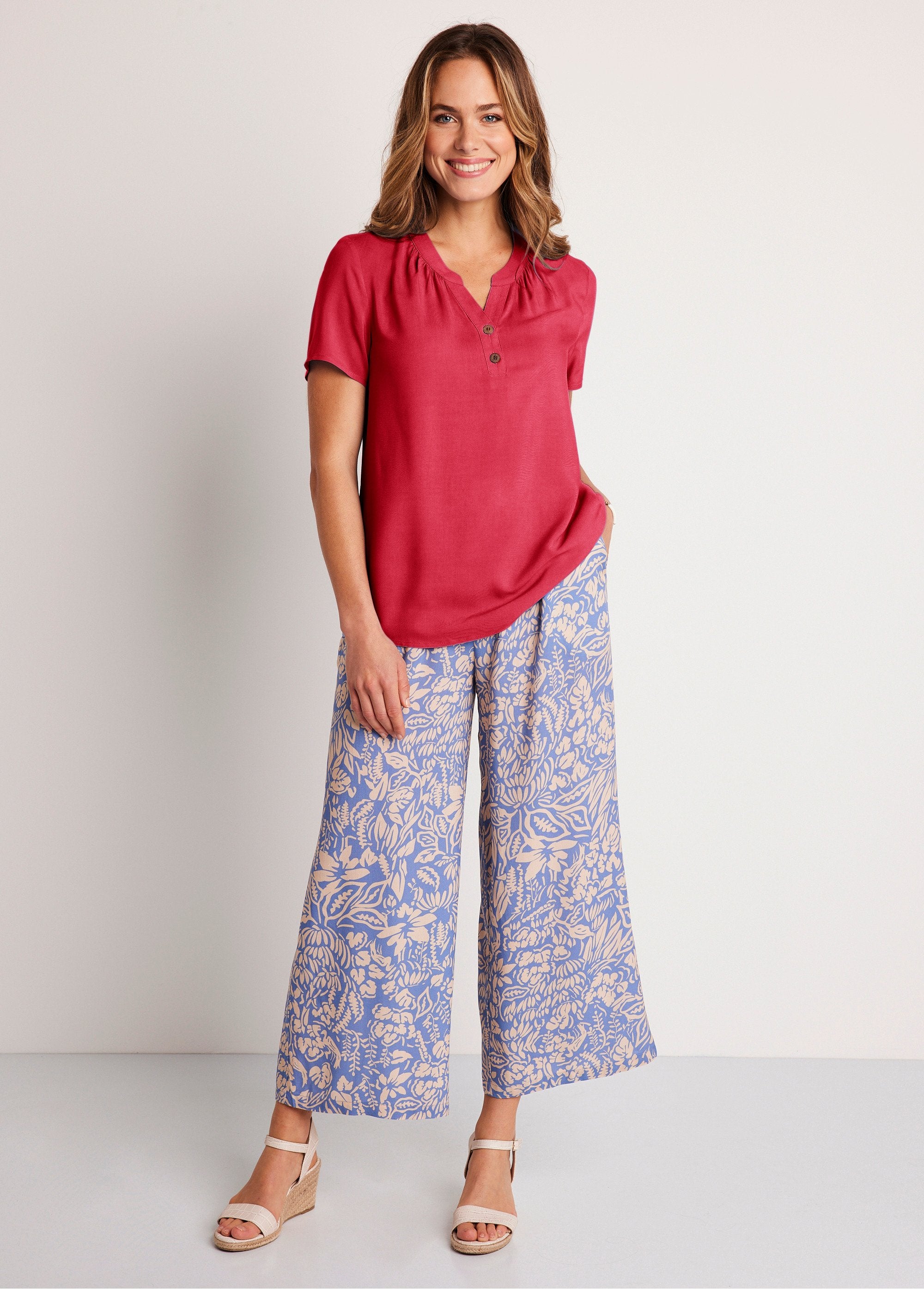 Long_flared_floral_or_plain_tunic_Tomette_SF1_slim